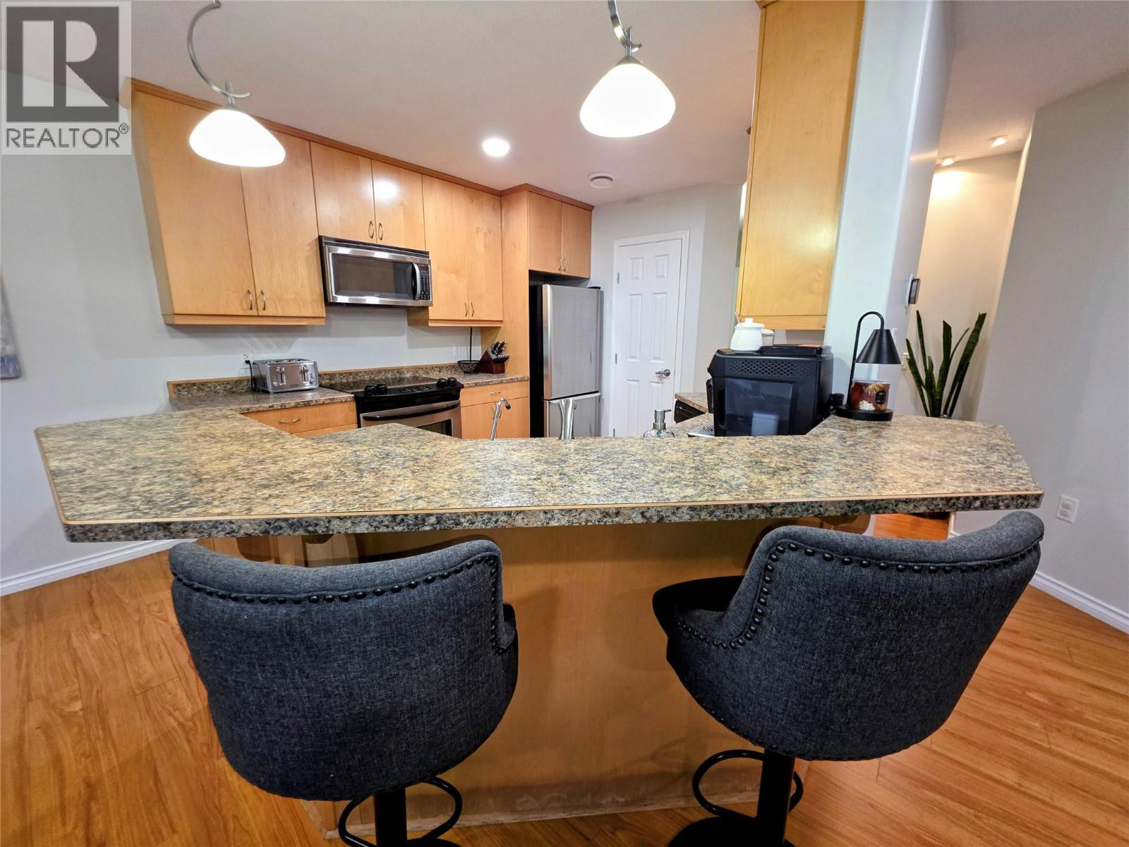 651 Hanville Place, Castlegar, British Columbia  V1N 4H3 - Photo 8 - 10376094