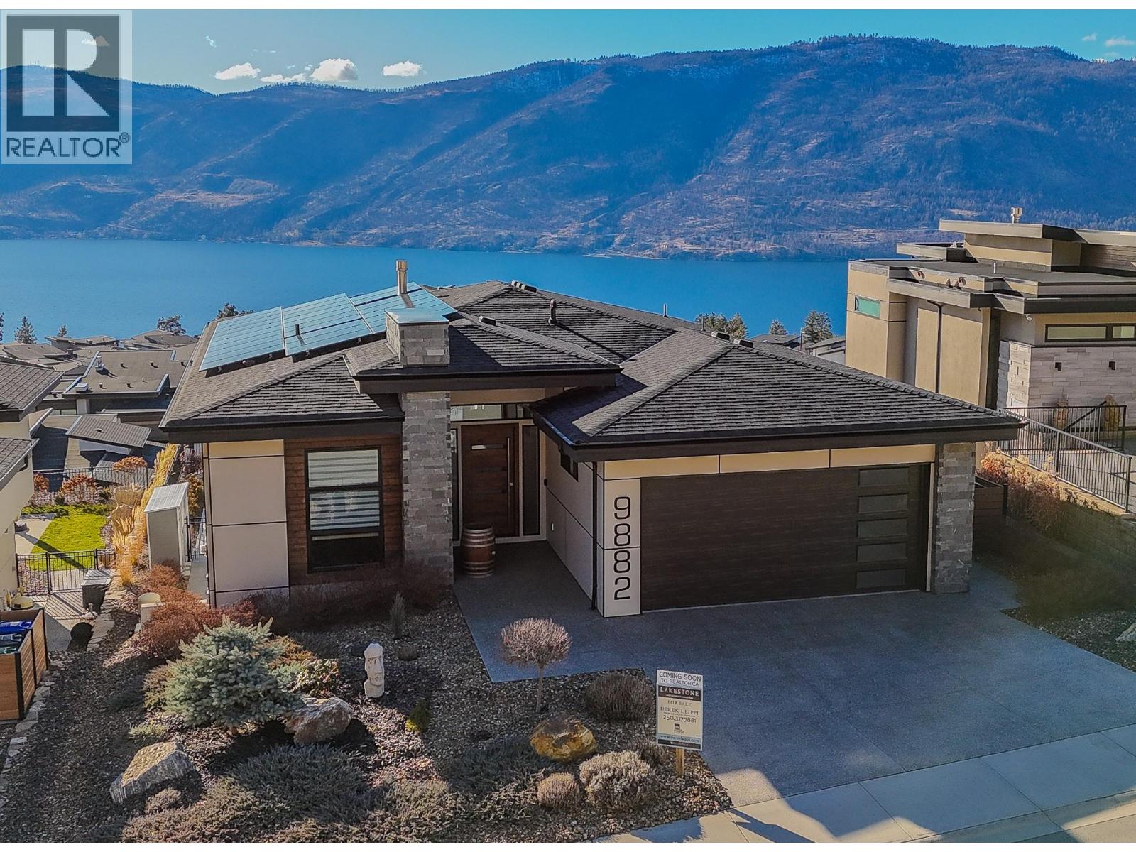 9882 Beacon Hill Drive, Lake Country, British Columbia  V4V 0A9 - Photo 1 - 10374925