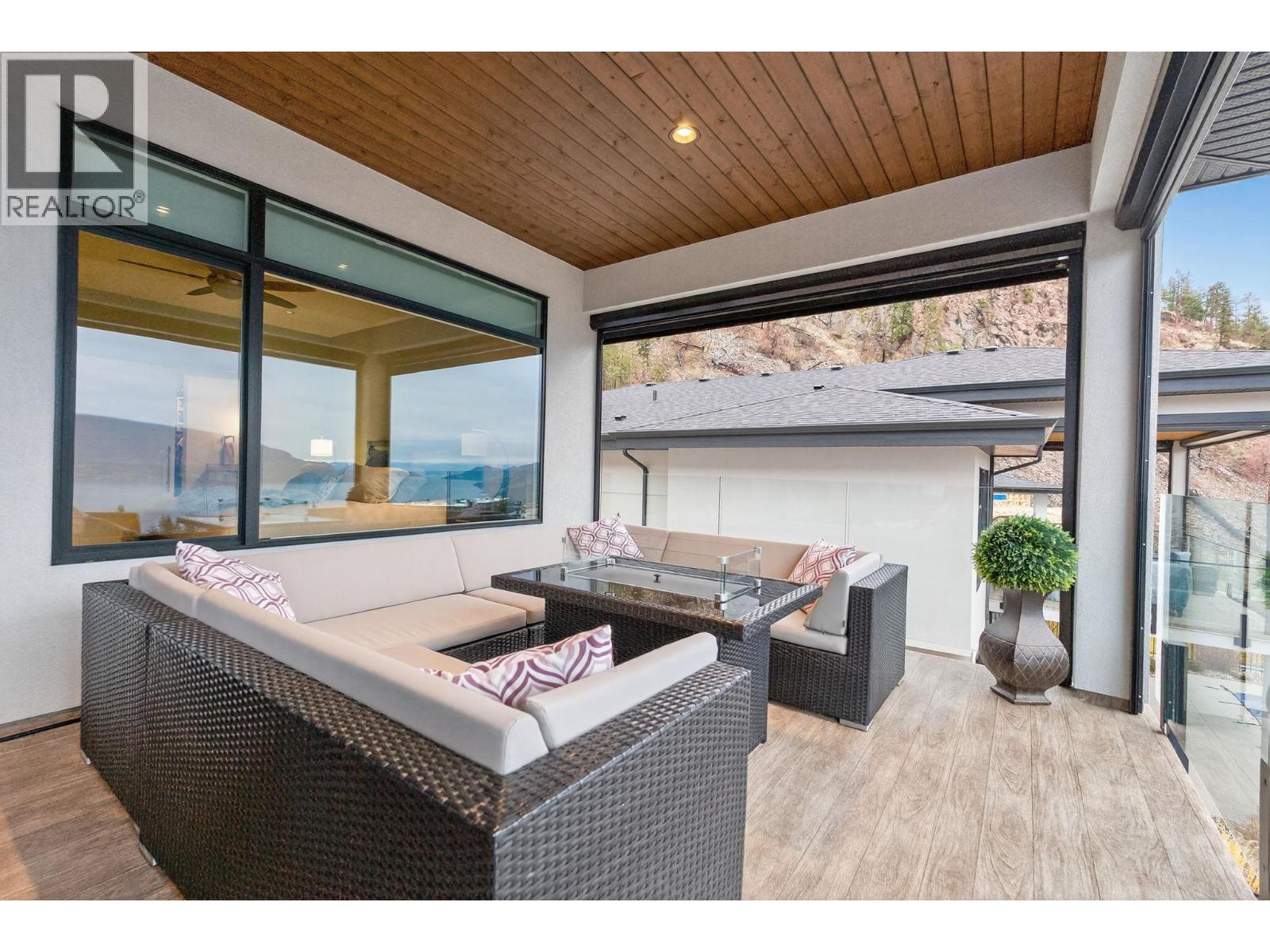 9882 Beacon Hill Drive, Lake Country, British Columbia  V4V 0A9 - Photo 20 - 10374925