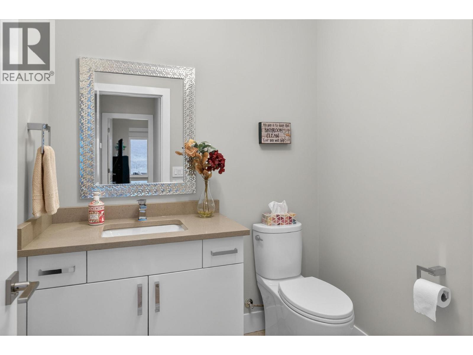 9882 Beacon Hill Drive, Lake Country, British Columbia  V4V 0A9 - Photo 36 - 10374925