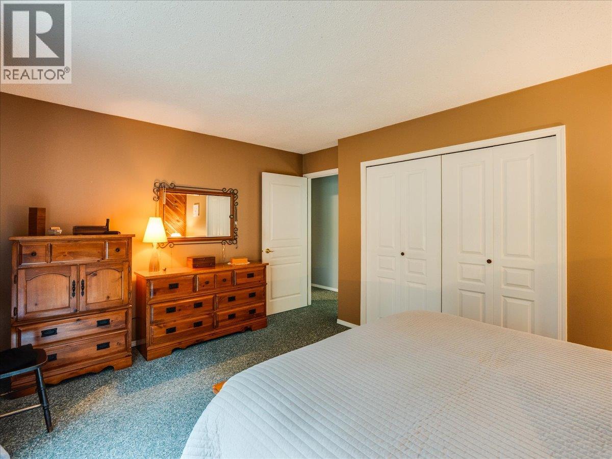 2162 Old Salmo Road, Fruitvale, British Columbia  V0G 1L1 - Photo 29 - 10376108