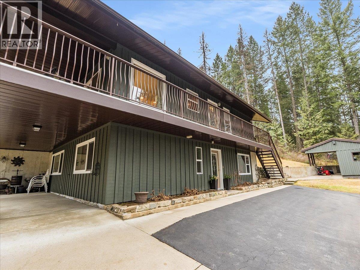 2162 Old Salmo Road, Fruitvale, British Columbia  V0G 1L1 - Photo 55 - 10376108