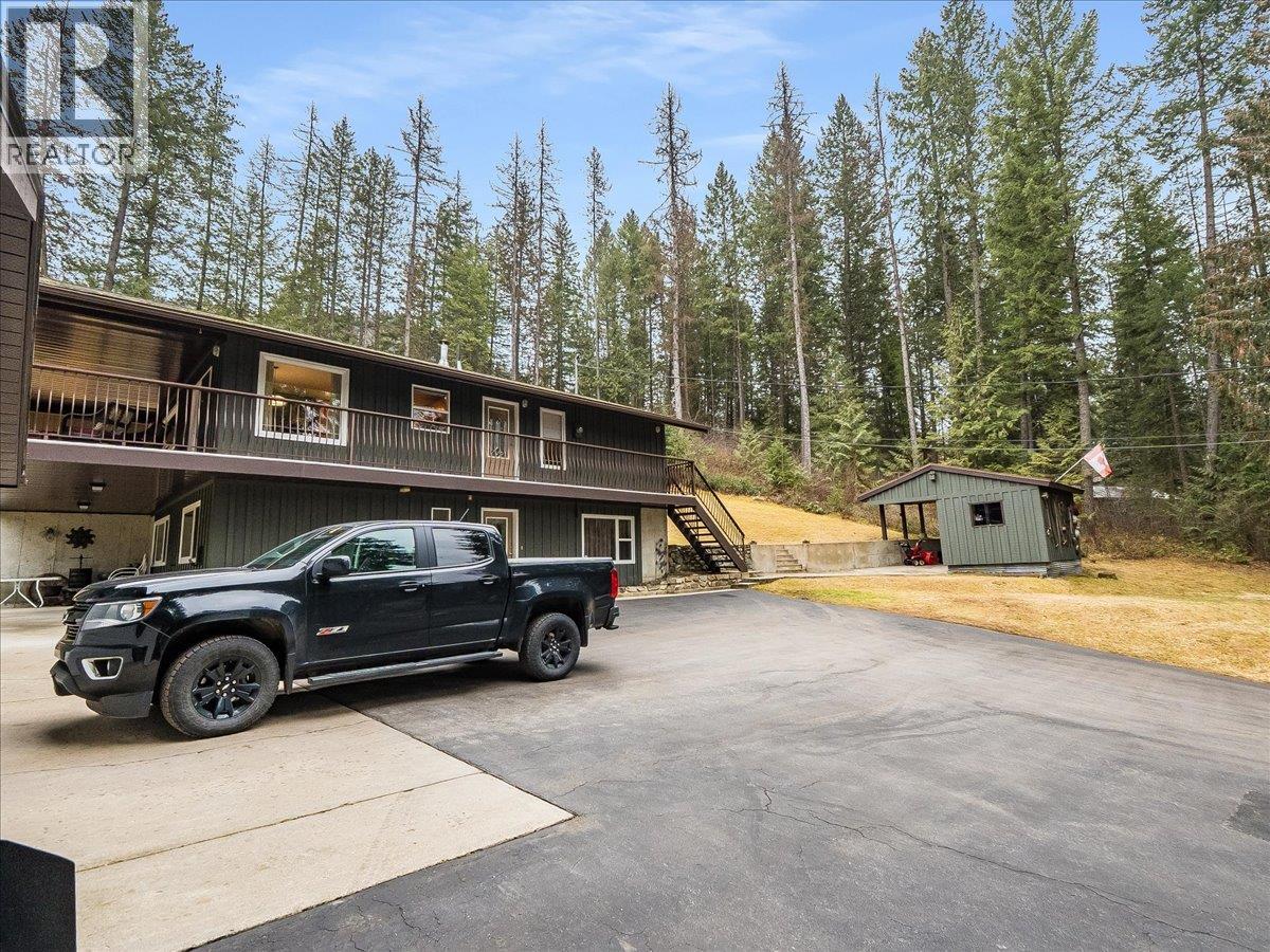 2162 Old Salmo Road, Fruitvale, British Columbia  V0G 1L1 - Photo 68 - 10376108