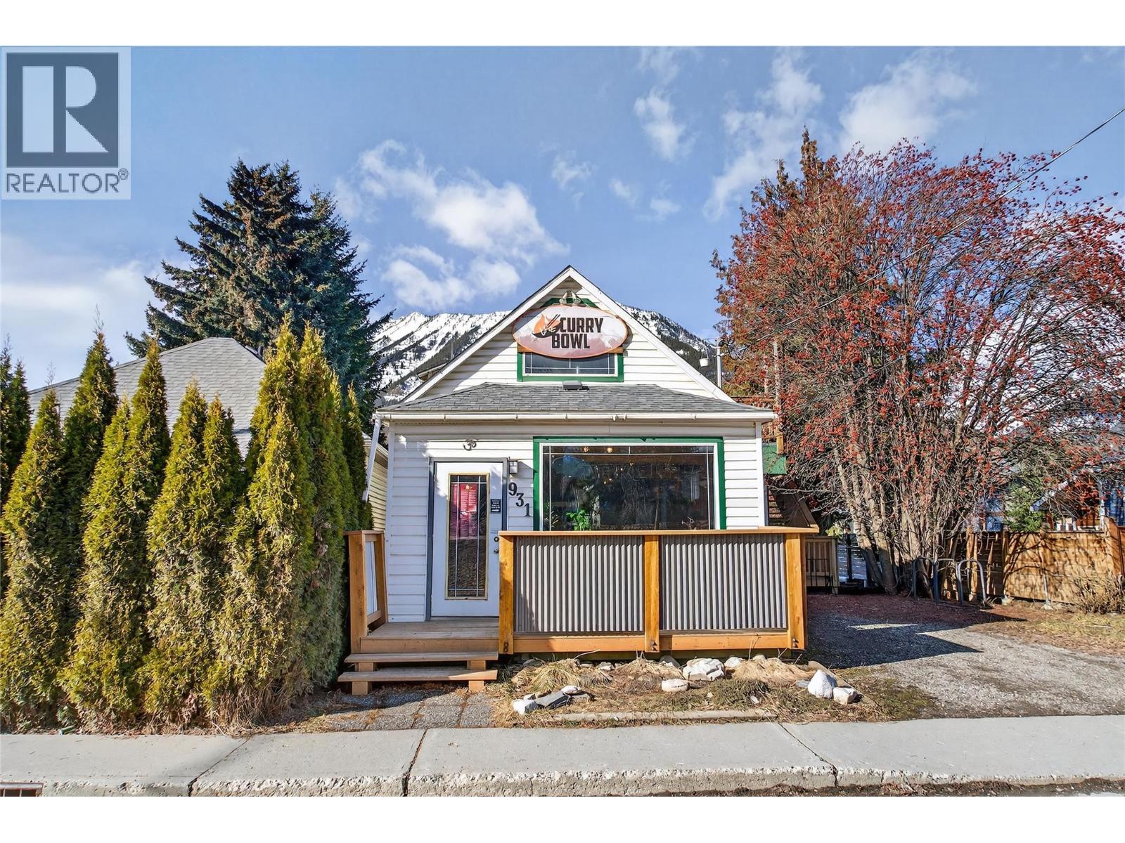 931 7th Avenue, Fernie, British Columbia  V0B 1M0 - Photo 1 - 10376045