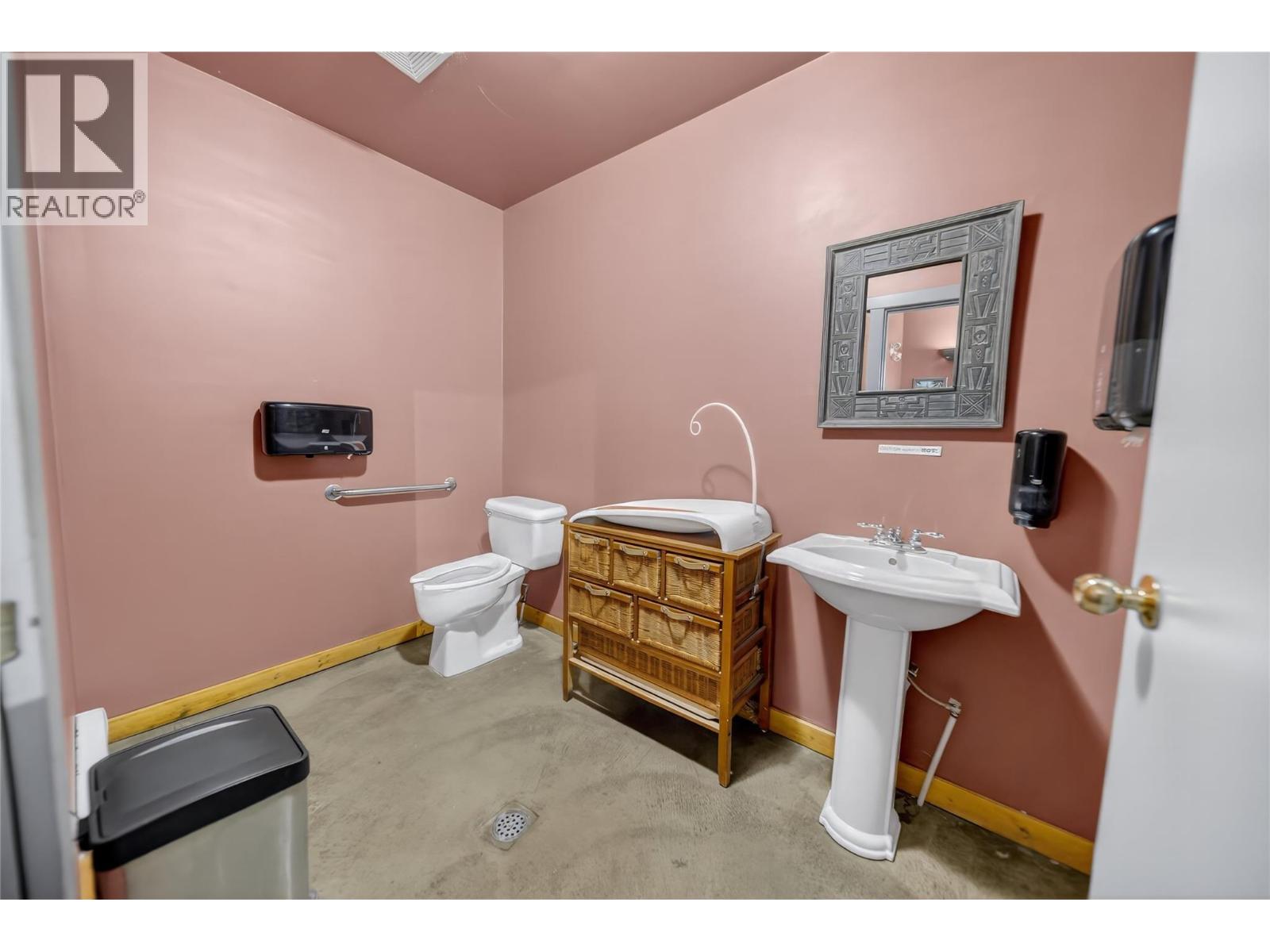 931 7th Avenue, Fernie, British Columbia  V0B 1M0 - Photo 21 - 10376045