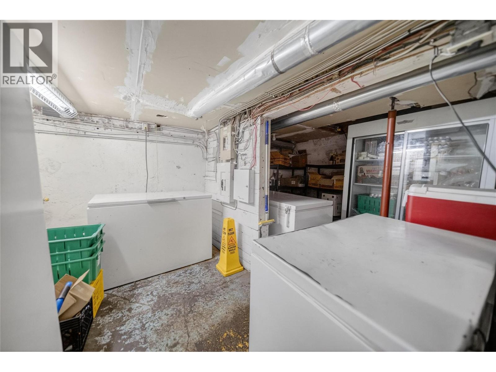 931 7th Avenue, Fernie, British Columbia  V0B 1M0 - Photo 37 - 10376045