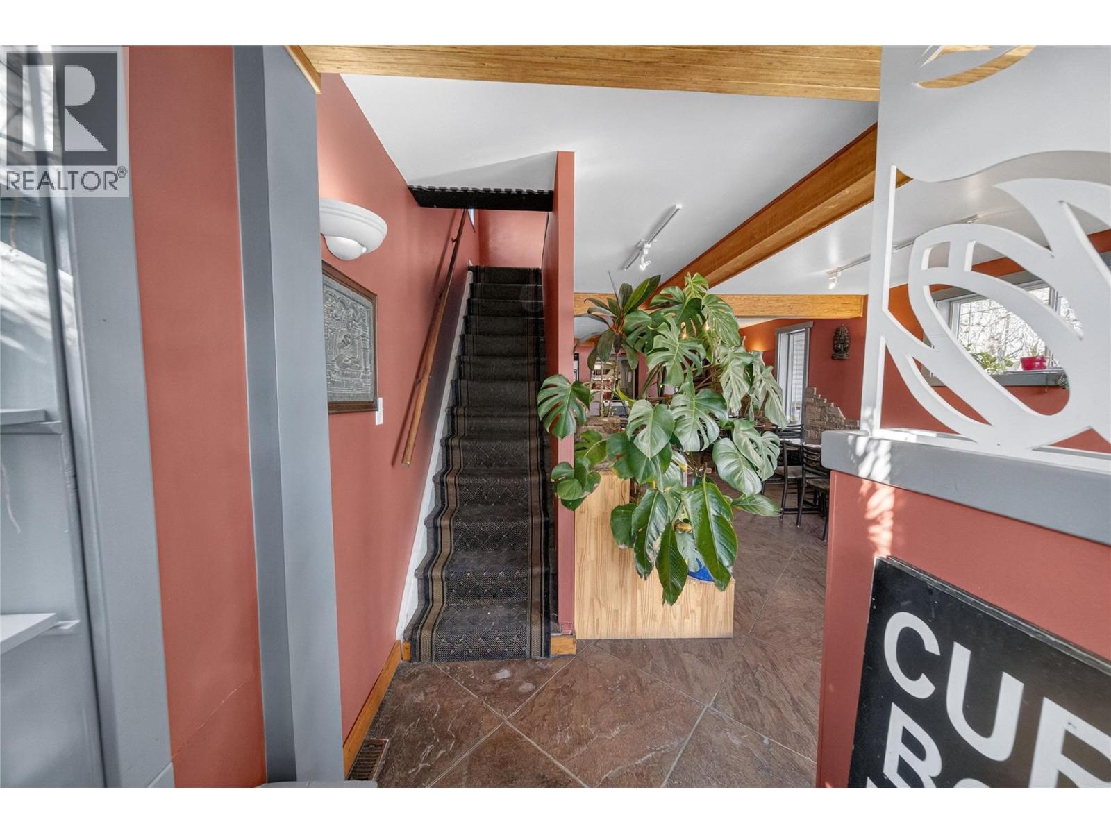 931 7th Avenue, Fernie, British Columbia  V0B 1M0 - Photo 4 - 10376045