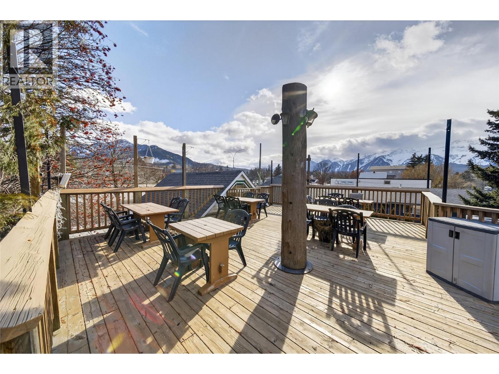 931 7th Avenue, Fernie, British Columbia  V0B 1M0 - Photo 42 - 10376045