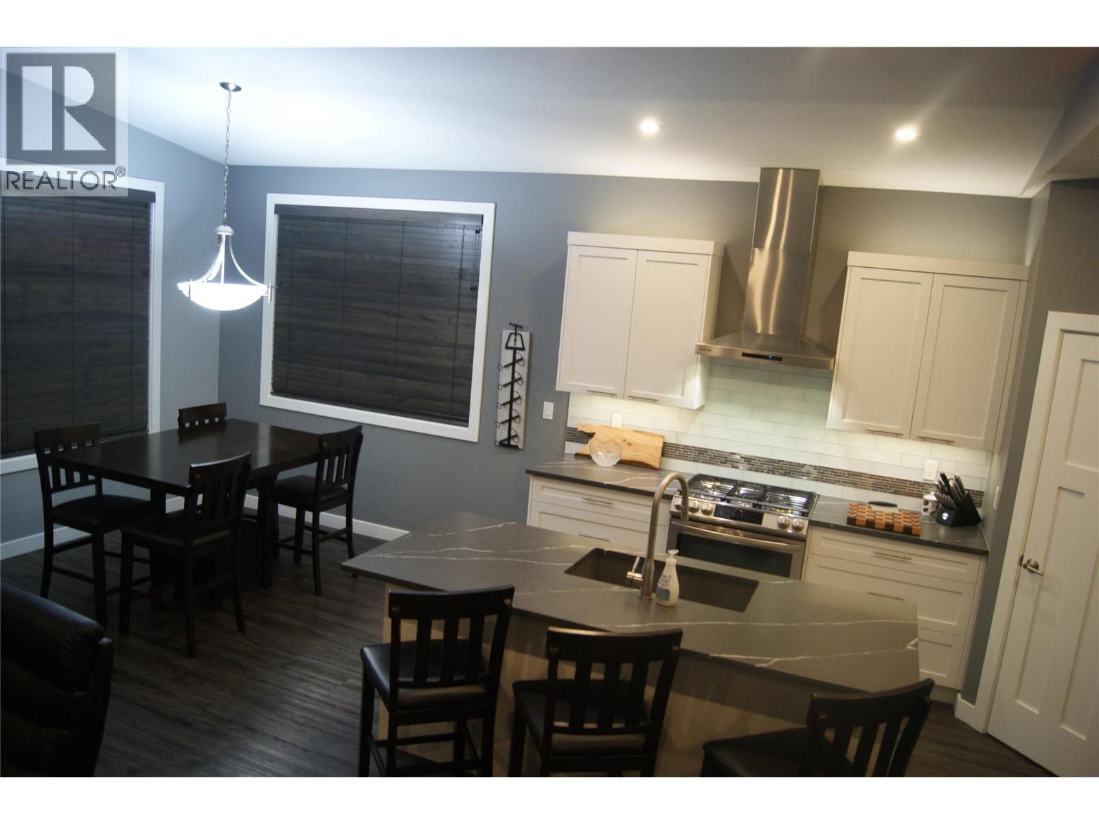 2703 Huckleberry Lane, Kimberley, British Columbia  V1A 3E4 - Photo 9 - 10376111