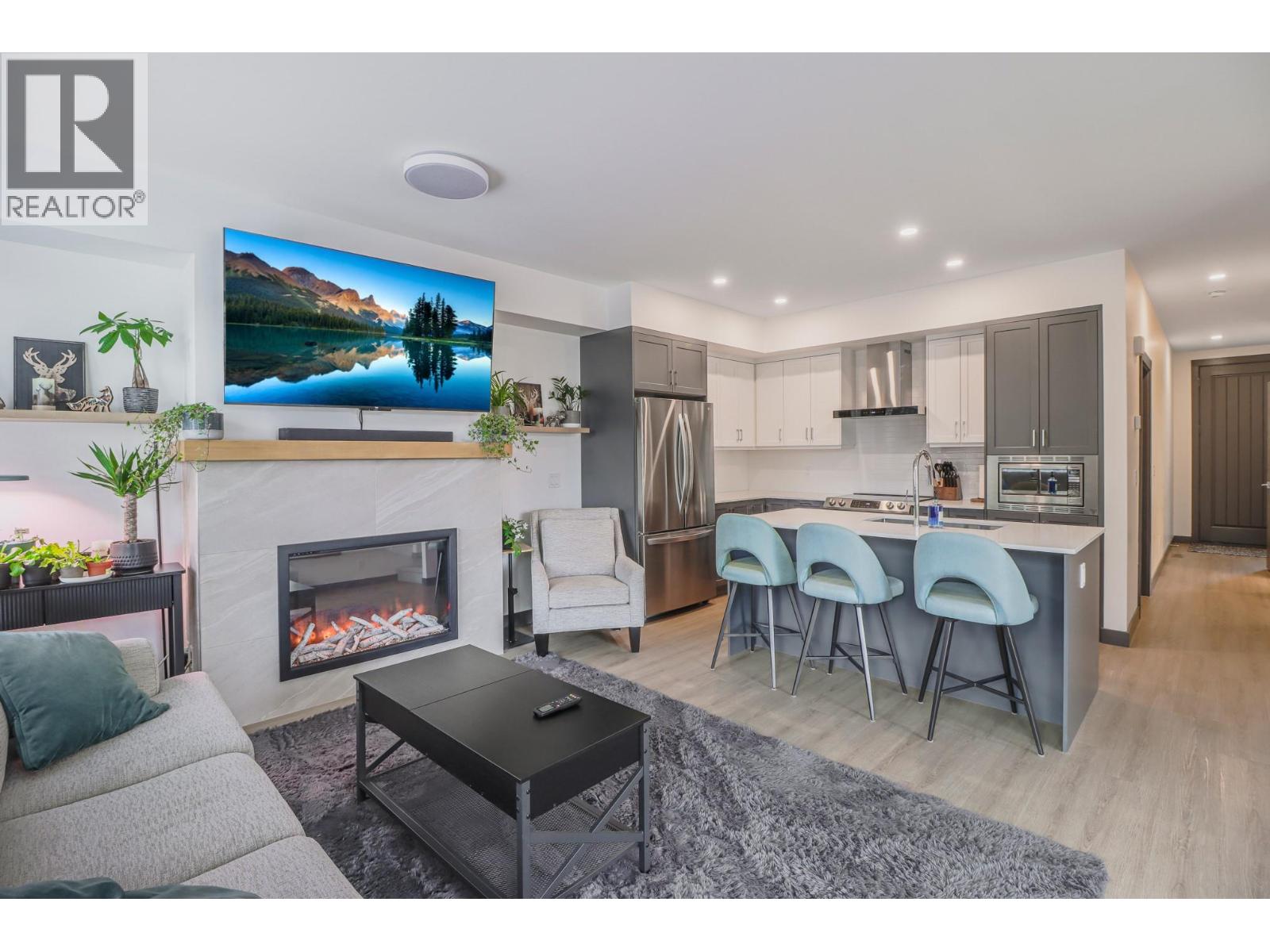 703 15a Crescent Unit# 15, Invermere, British Columbia  V0A 1K0 - Photo 7 - 10376101