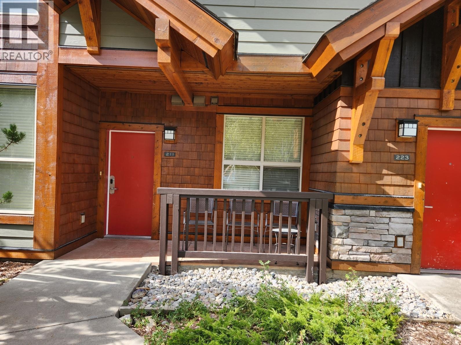 2049 Summit Drive Unit# 211a, Panorama, British Columbia  V0A 1T0 - Photo 2 - 10376078