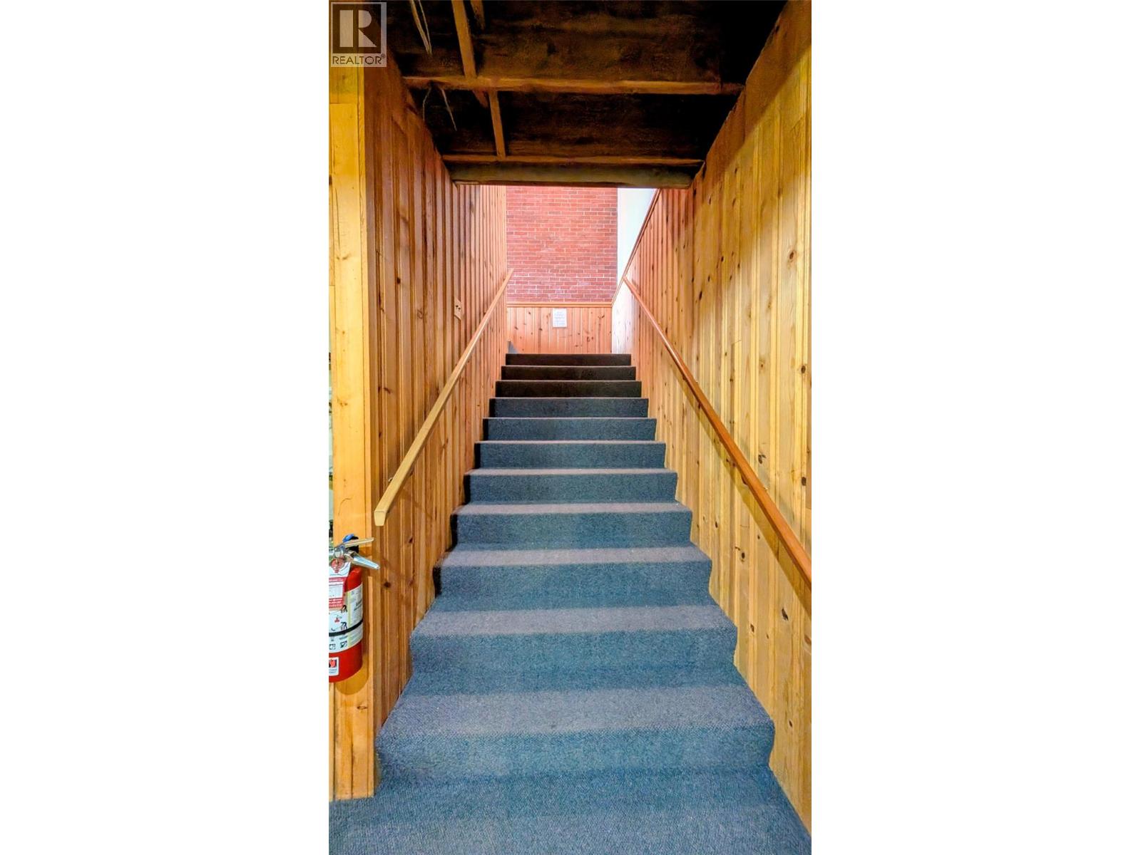 105 Howard Street, Kimberley, British Columbia  V1A 2G5 - Photo 10 - 10375888