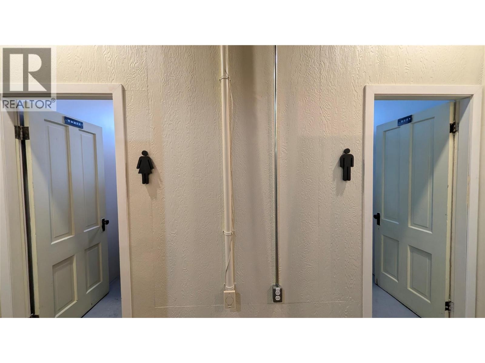 105 Howard Street, Kimberley, British Columbia  V1A 2G5 - Photo 14 - 10375888