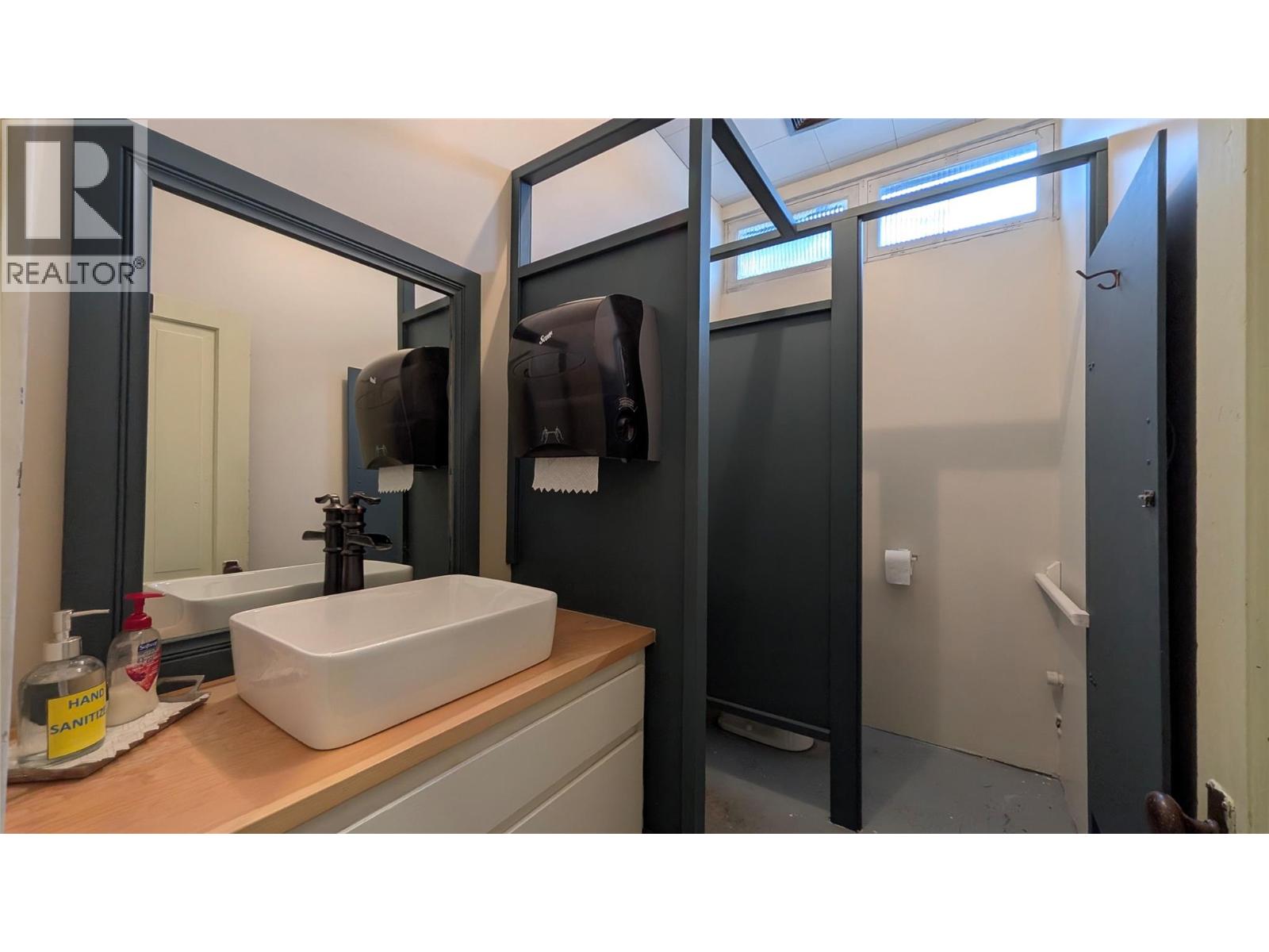 105 Howard Street, Kimberley, British Columbia  V1A 2G5 - Photo 16 - 10375888