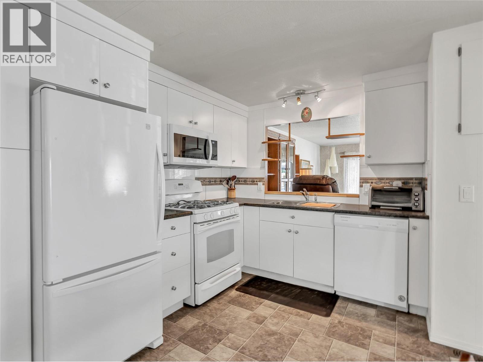 3105 South Main Street Unit# 511, Penticton, British Columbia  V2A 7H1 - Photo 6 - 10371596