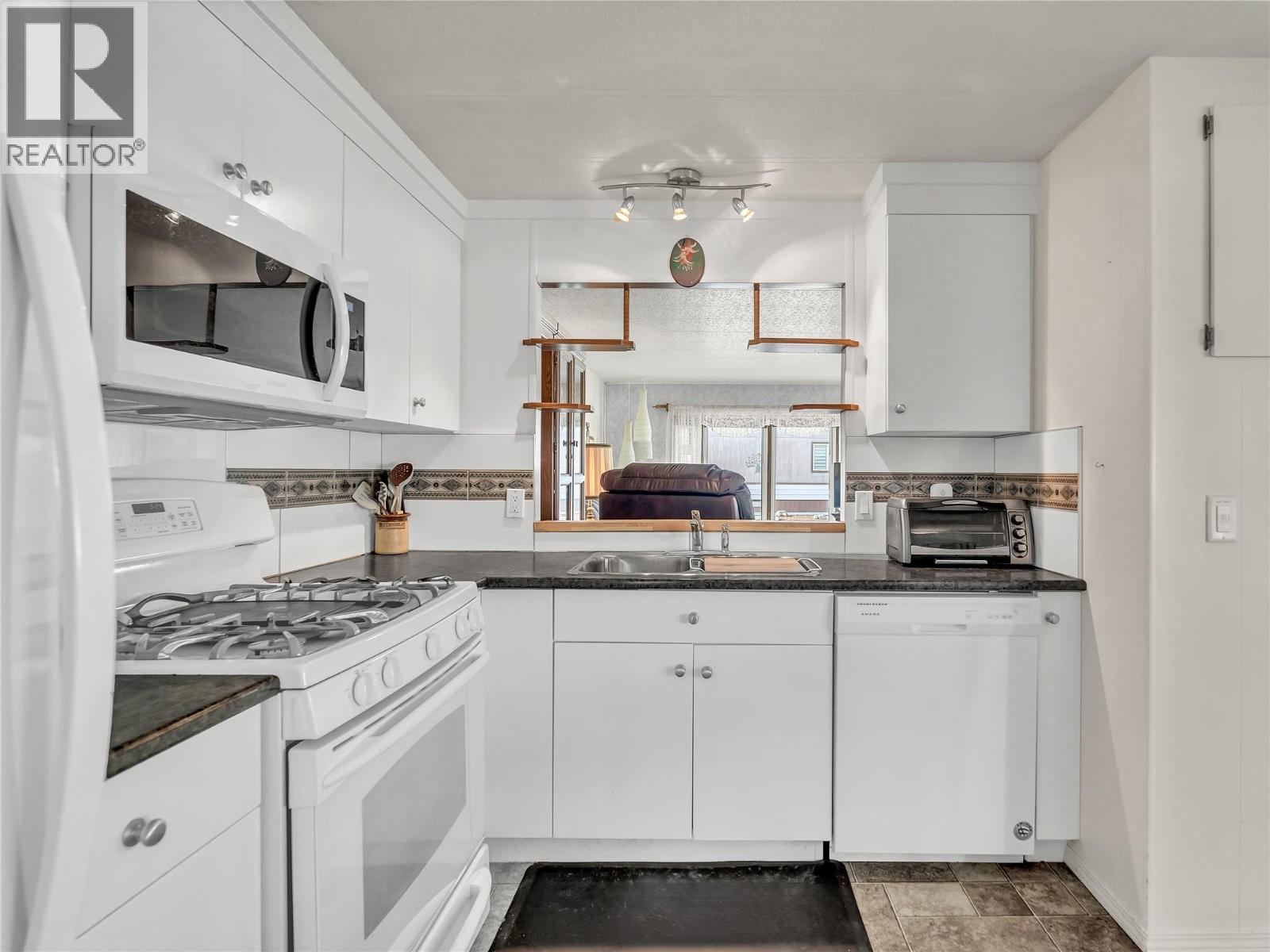 3105 South Main Street Unit# 511, Penticton, British Columbia  V2A 7H1 - Photo 7 - 10371596