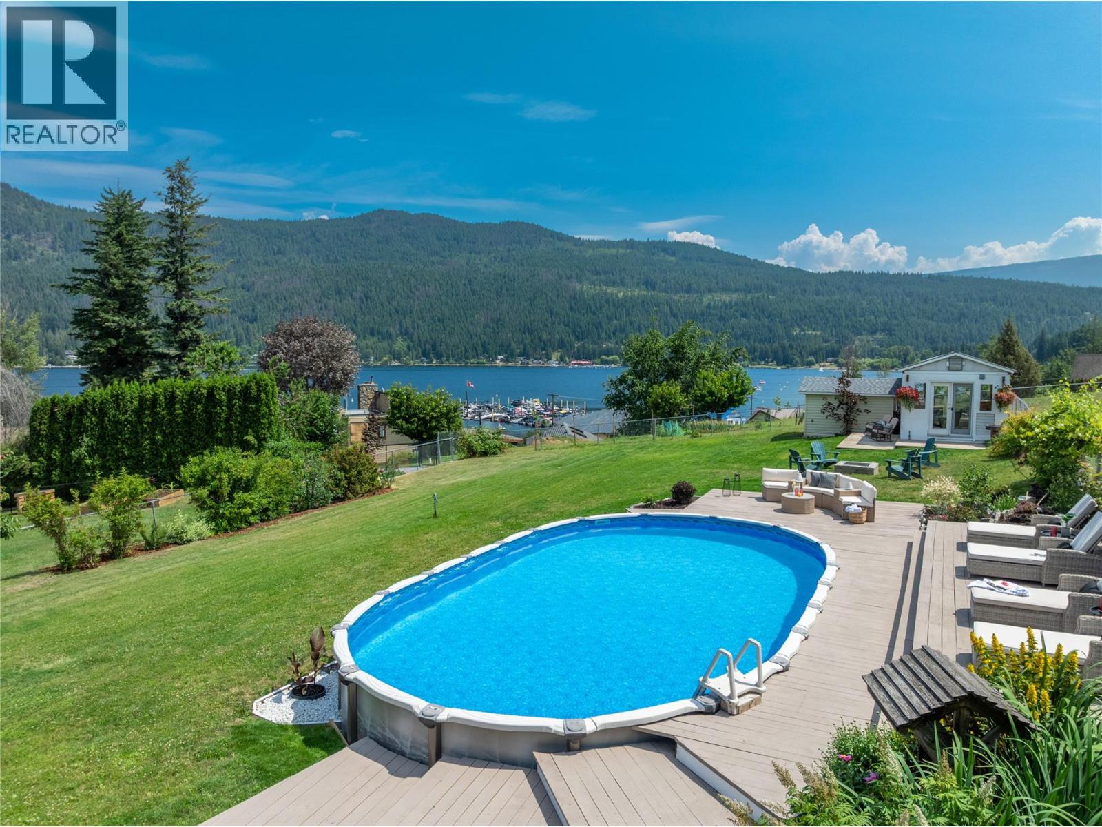 2484 Sunrise Boulevard, Blind Bay, British Columbia  V0E 2W2 - Photo 5 - 10375201