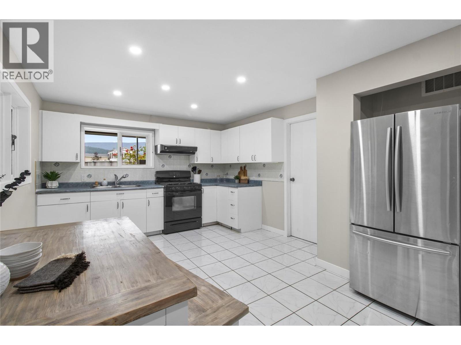 2484 Sunrise Boulevard, Blind Bay, British Columbia  V0E 2W2 - Photo 54 - 10375201