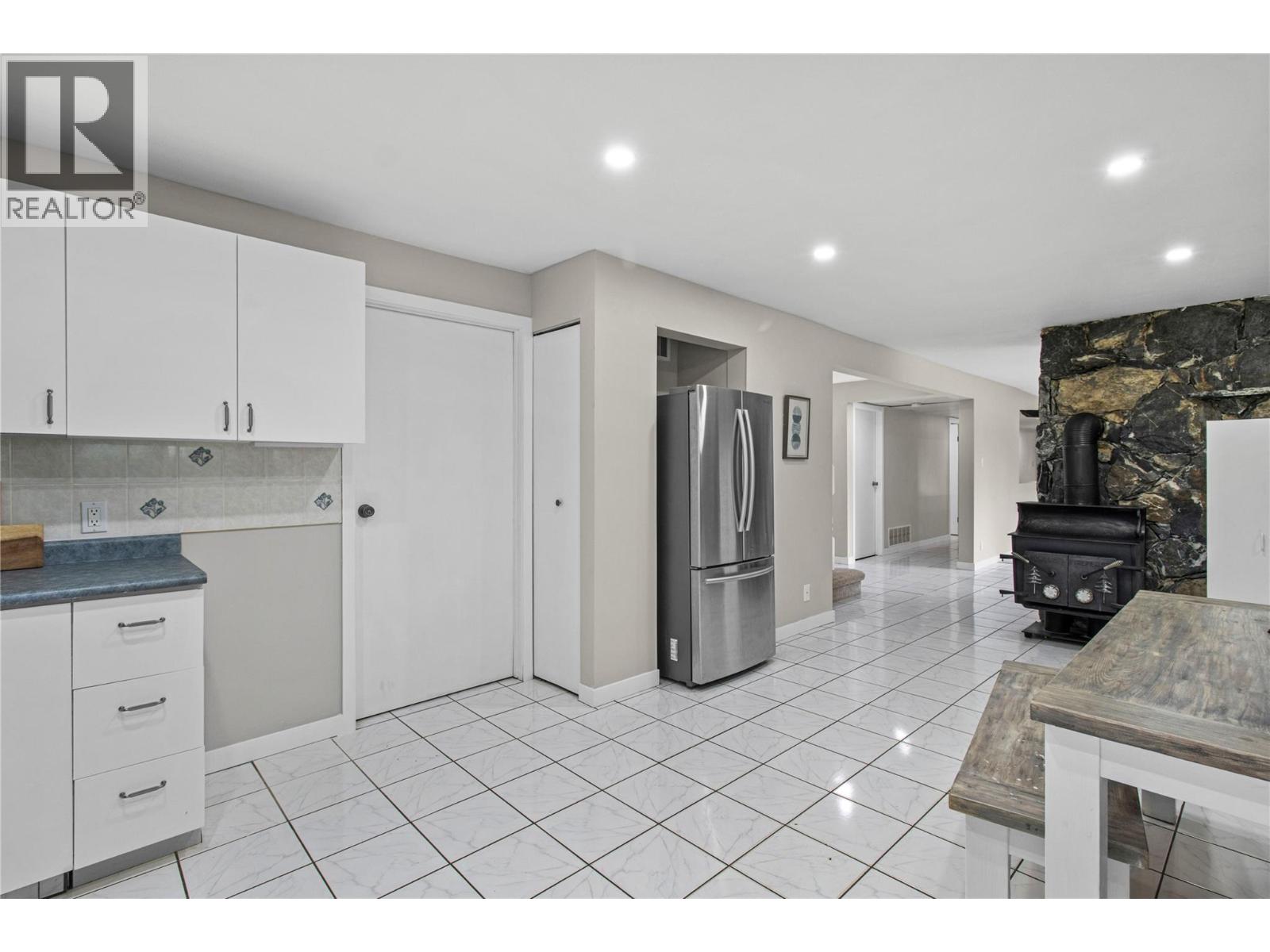 2484 Sunrise Boulevard, Blind Bay, British Columbia  V0E 2W2 - Photo 55 - 10375201