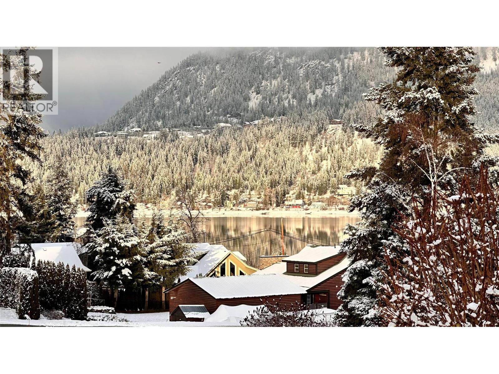 2484 Sunrise Boulevard, Blind Bay, British Columbia  V0E 2W2 - Photo 85 - 10375201