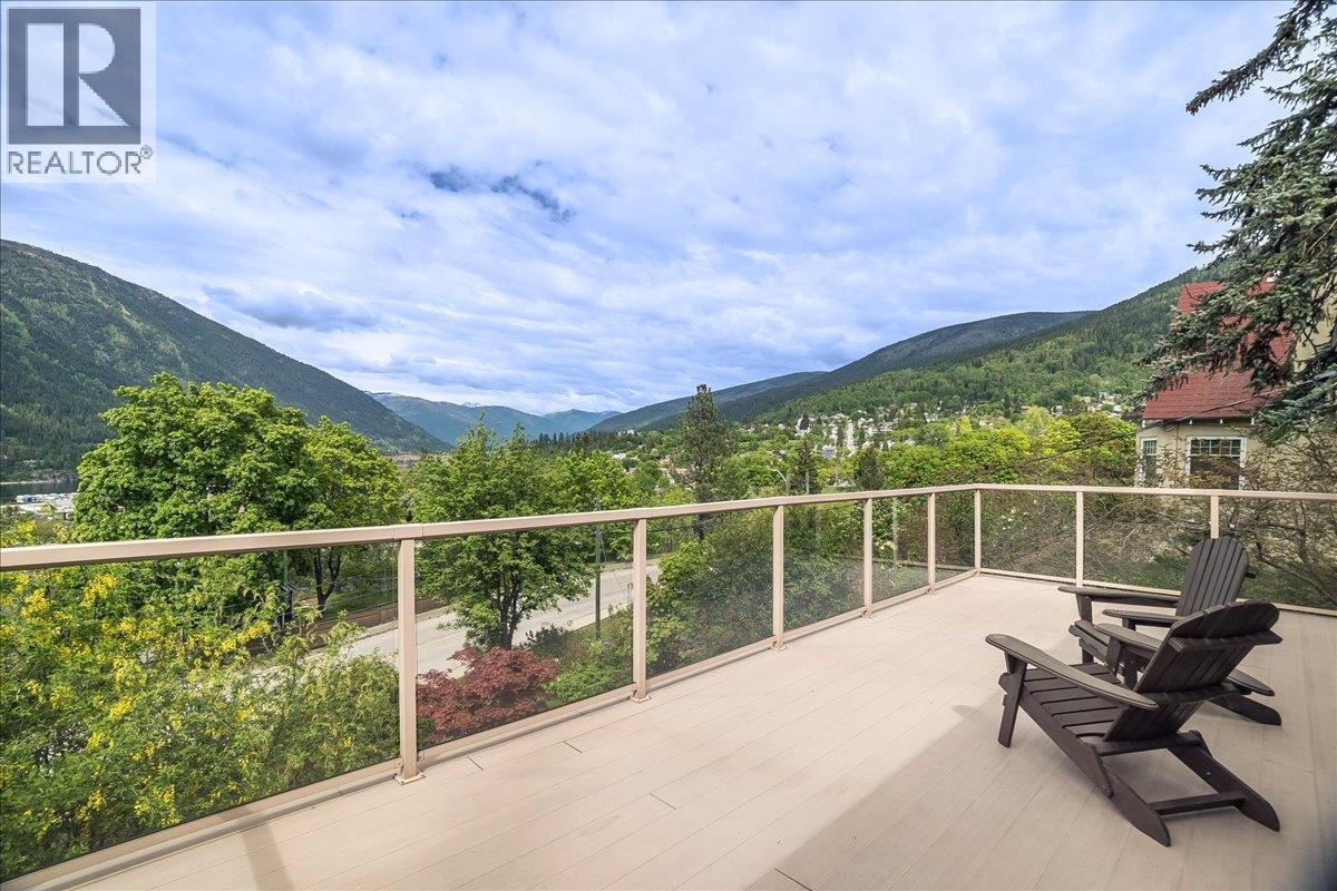 417 Hamilton Avenue, Nelson, British Columbia  V1L 3G1 - Photo 19 - 10374902