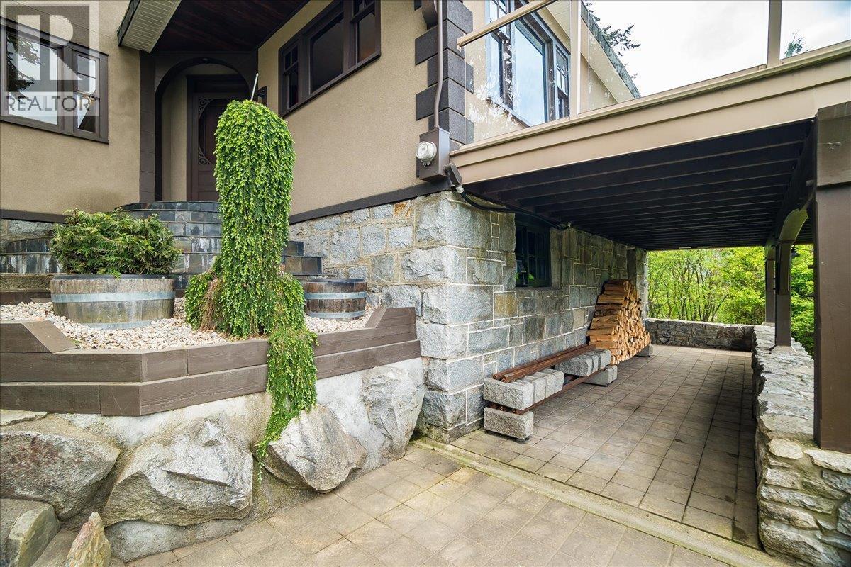 417 Hamilton Avenue, Nelson, British Columbia  V1L 3G1 - Photo 61 - 10374902