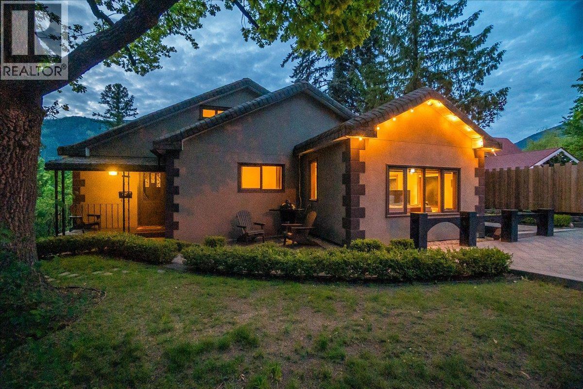 417 Hamilton Avenue, Nelson, British Columbia  V1L 3G1 - Photo 75 - 10374902