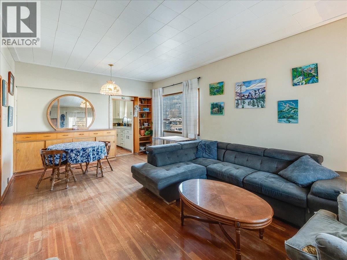 1706 Fourth Avenue, Trail, British Columbia  V1R 1S8 - Photo 21 - 10375475