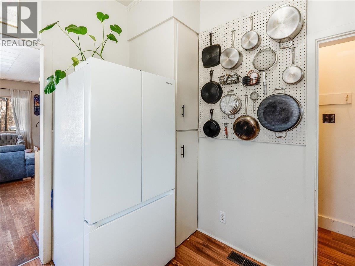 1706 Fourth Avenue, Trail, British Columbia  V1R 1S8 - Photo 30 - 10375475