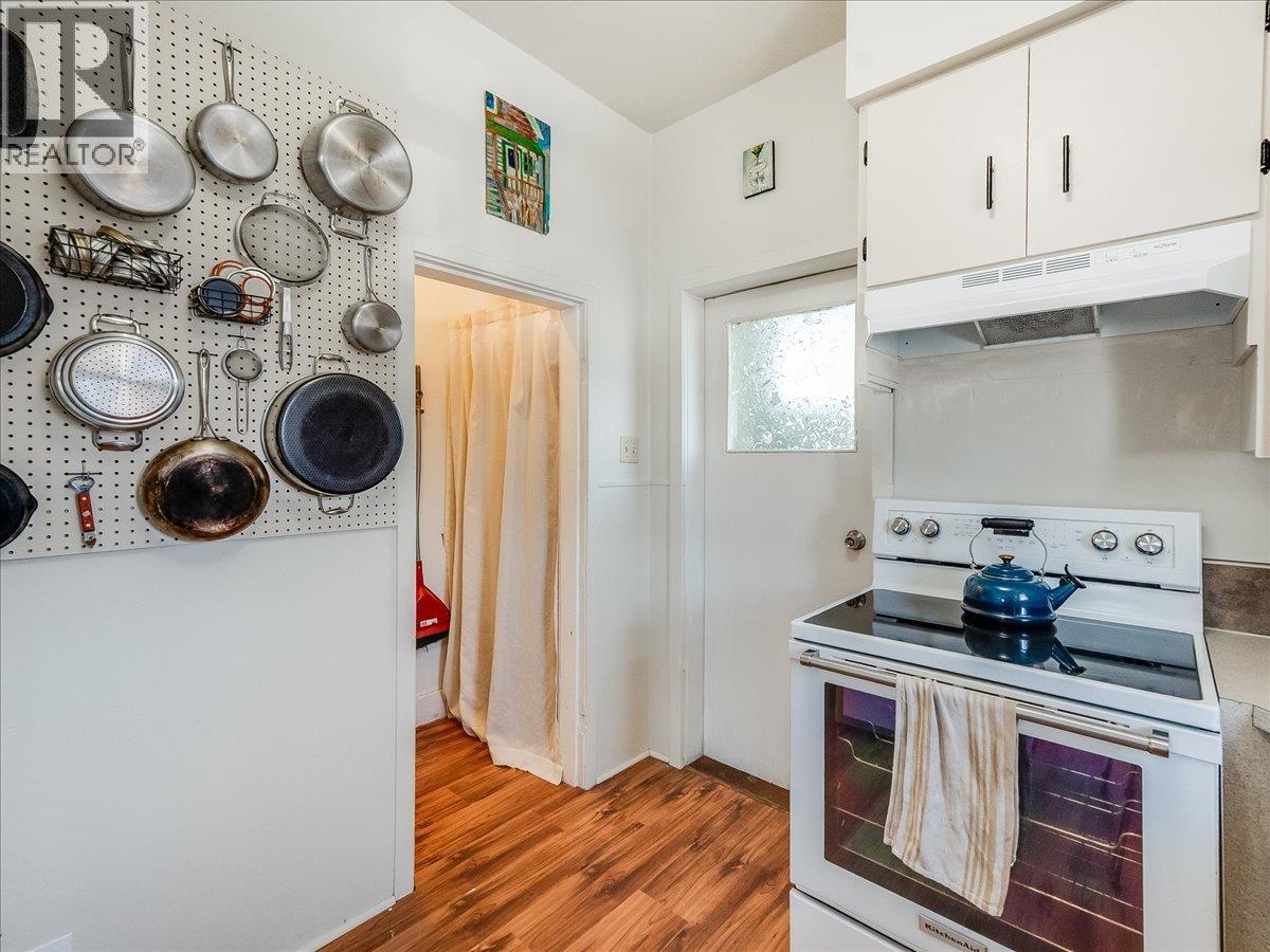 1706 Fourth Avenue, Trail, British Columbia  V1R 1S8 - Photo 31 - 10375475