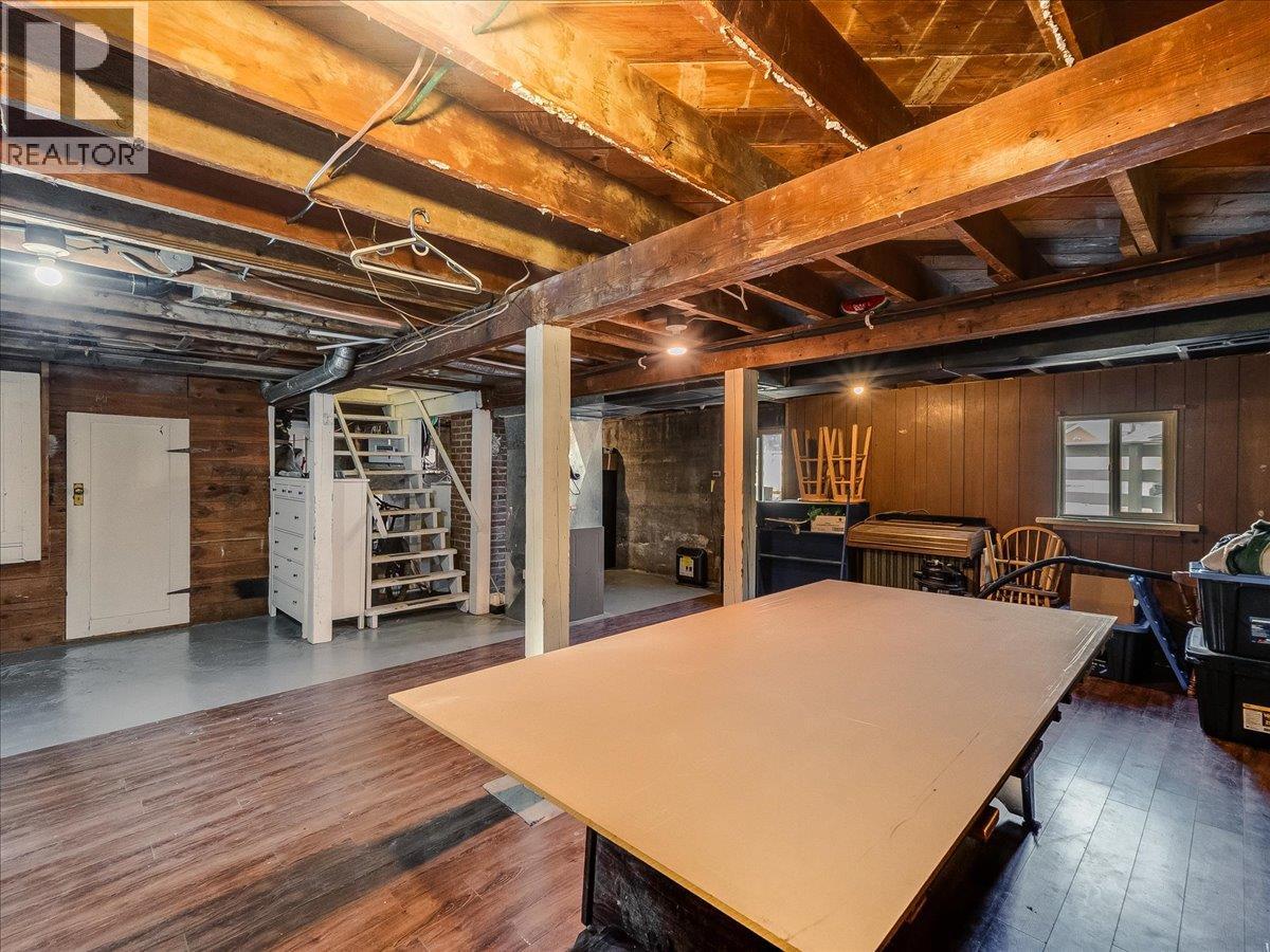 1706 Fourth Avenue, Trail, British Columbia  V1R 1S8 - Photo 34 - 10375475