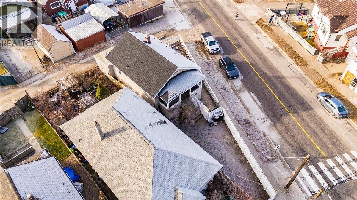 1706 Fourth Avenue, Trail, British Columbia  V1R 1S8 - Photo 45 - 10375475