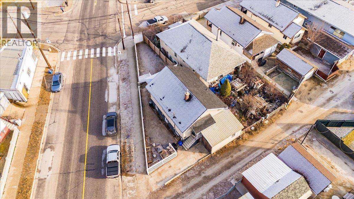 1706 Fourth Avenue, Trail, British Columbia  V1R 1S8 - Photo 54 - 10375475