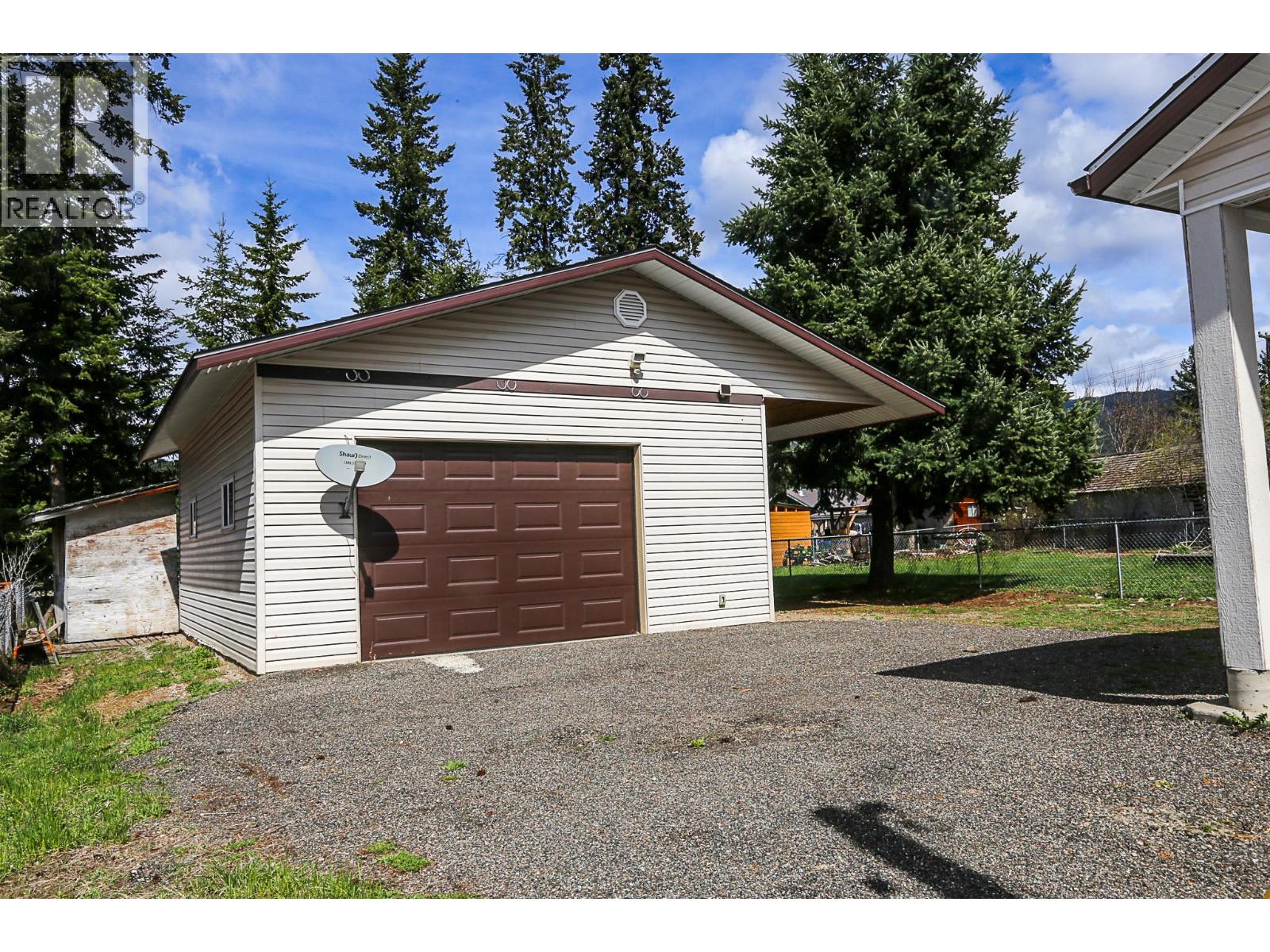 4820 Barriere Town Road, Barriere, British Columbia  V0E 1E0 - Photo 21 - 10375960