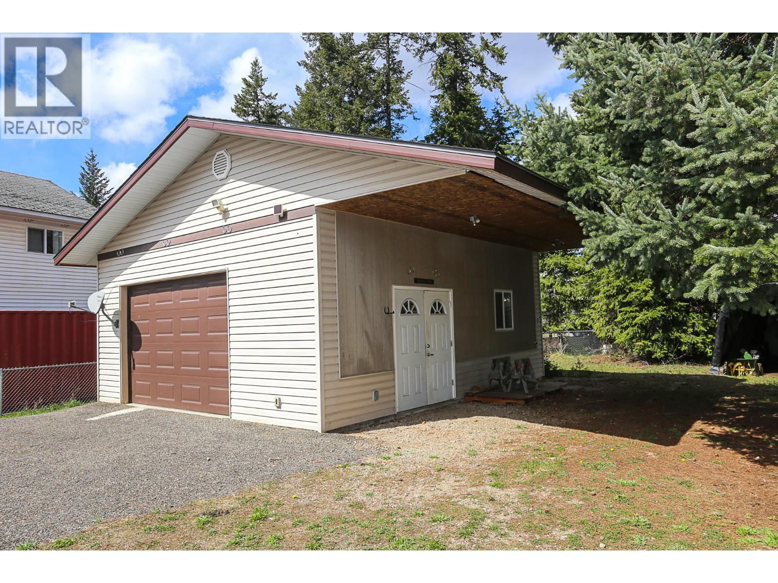 4820 Barriere Town Road, Barriere, British Columbia  V0E 1E0 - Photo 22 - 10375960