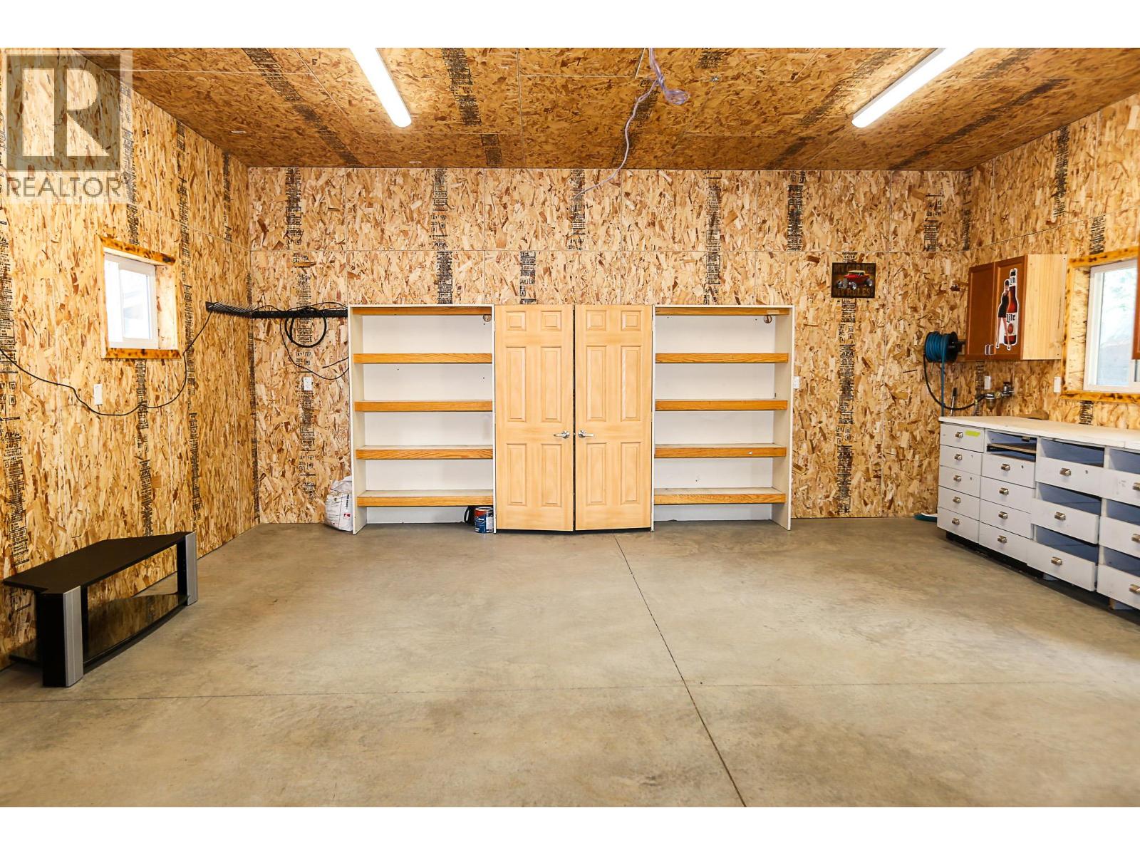 4820 Barriere Town Road, Barriere, British Columbia  V0E 1E0 - Photo 24 - 10375960