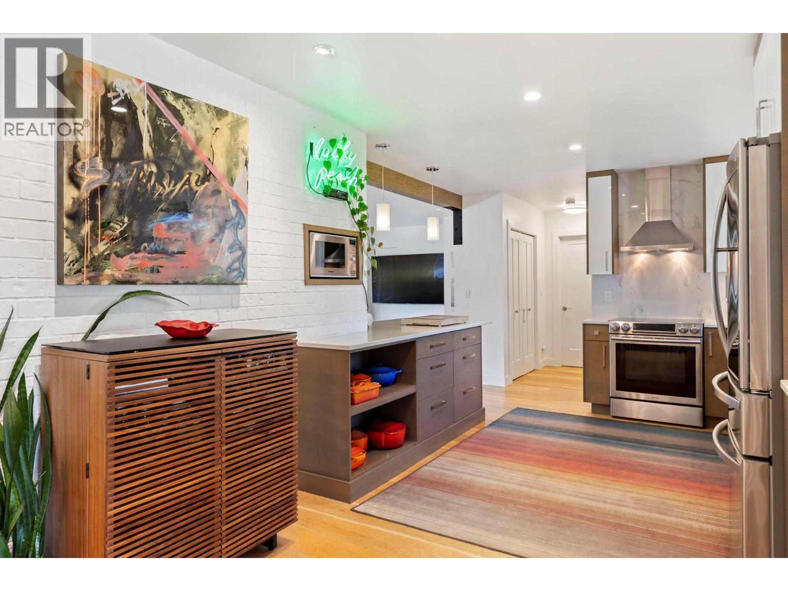 1420 Inkar Road, Kelowna, British Columbia  V1Y 8H7 - Photo 2 - 10375566