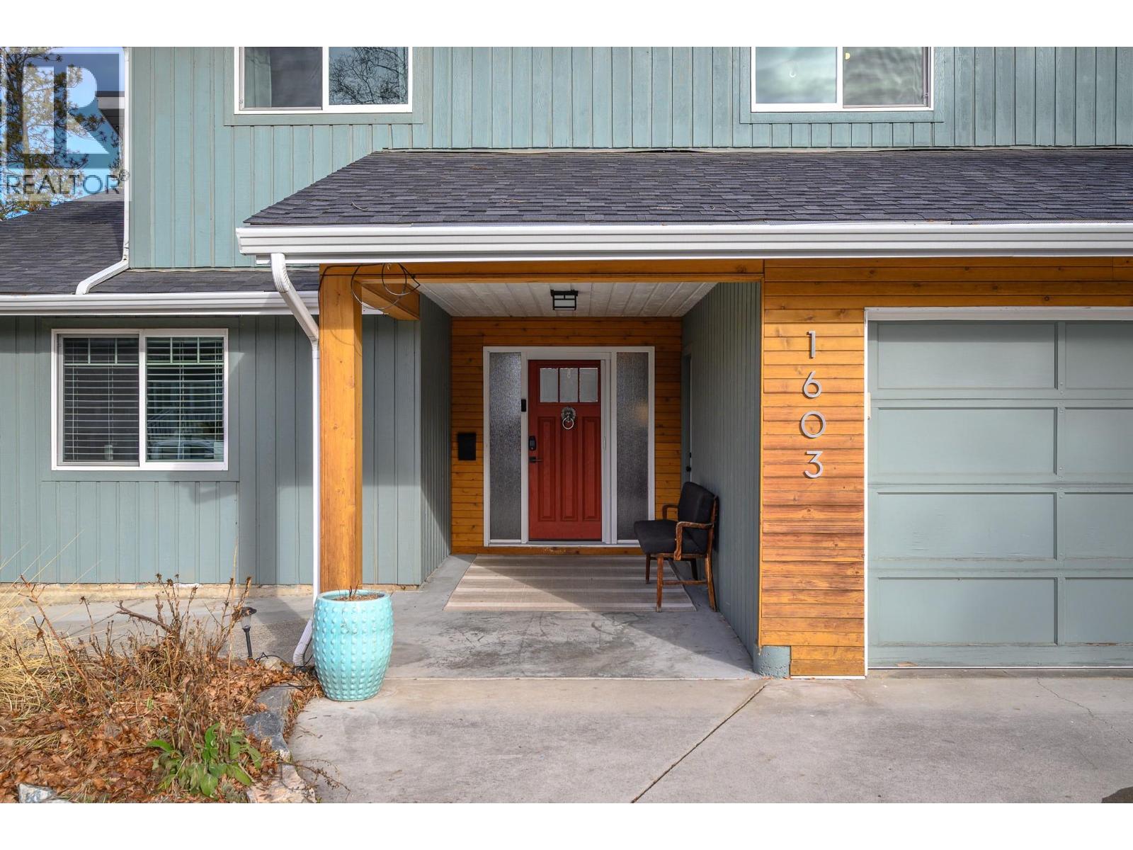 1603 39a Avenue, Vernon, British Columbia  V1T 7S3 - Photo 4 - 10375516