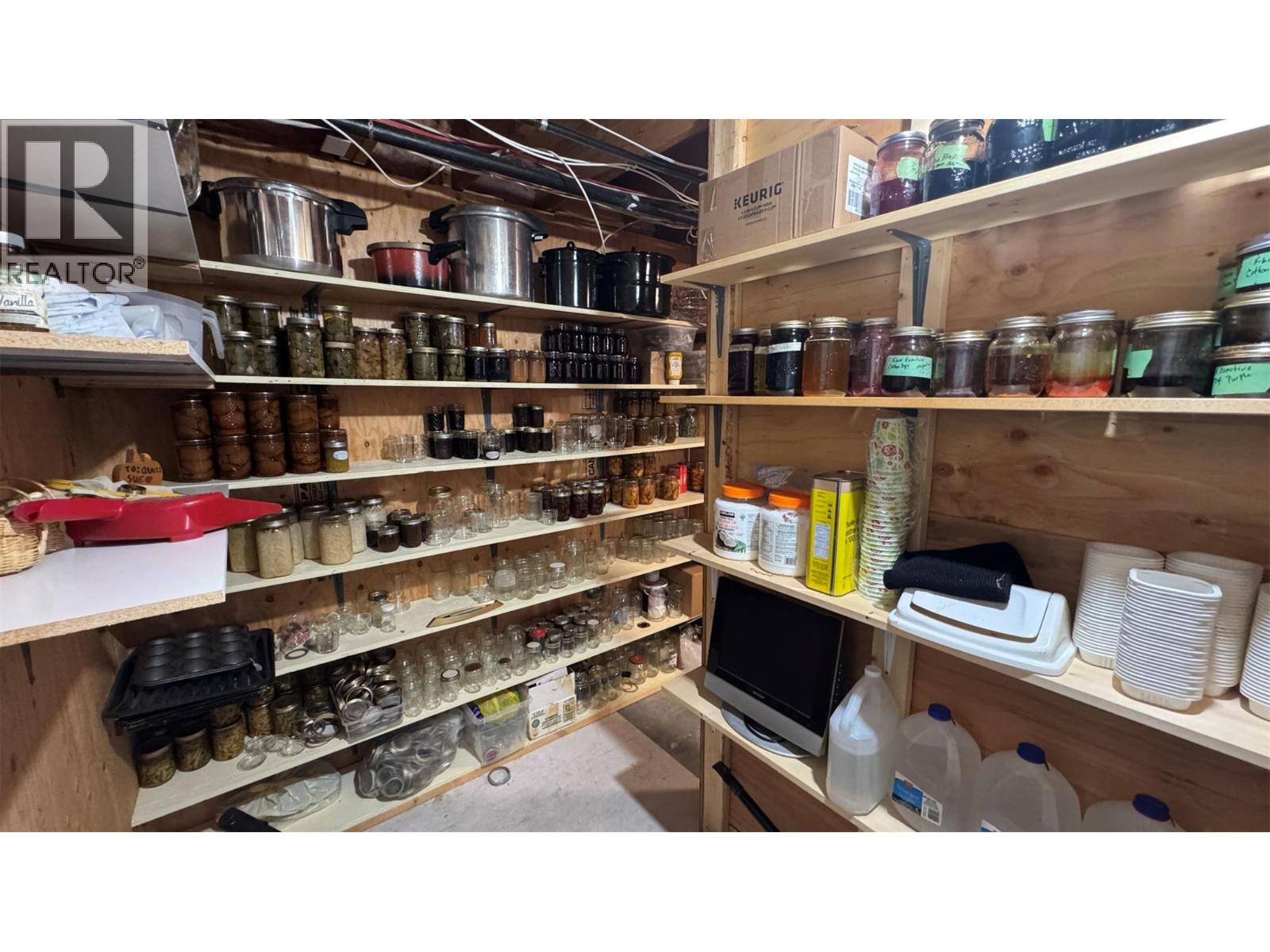 5175 Siminoff Road, Grand Forks, British Columbia  V0H 1H4 - Photo 37 - 10375989