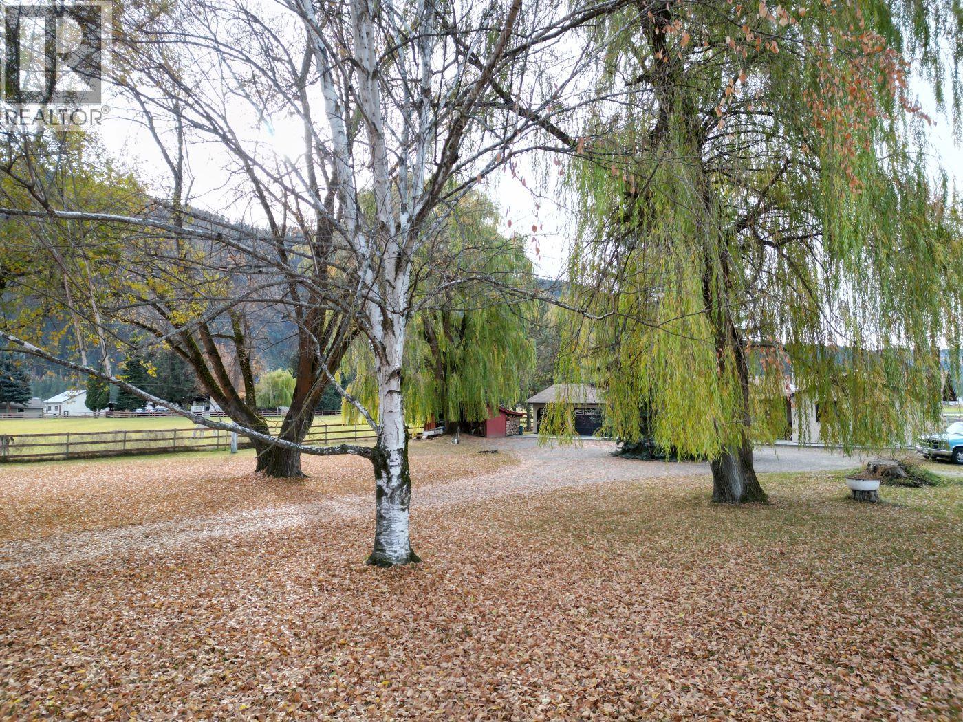 5175 Siminoff Road, Grand Forks, British Columbia  V0H 1H4 - Photo 48 - 10375989