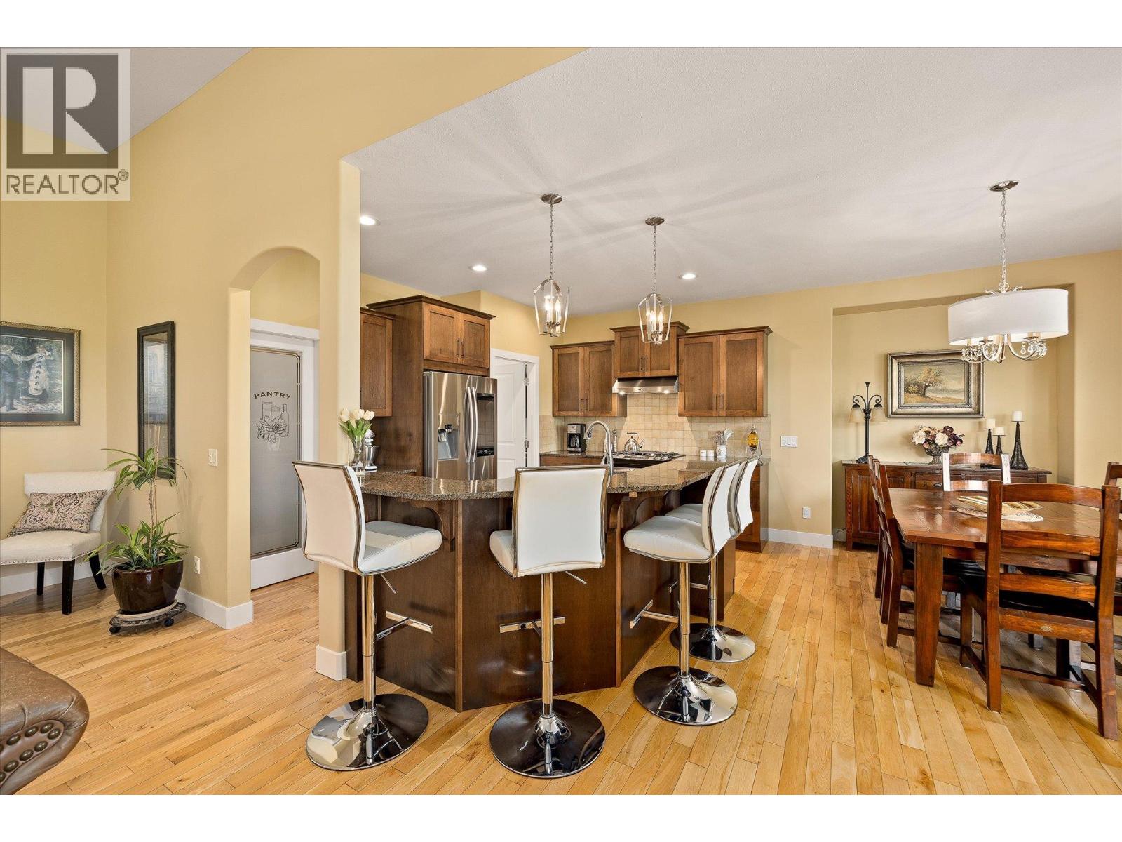 12860 Cliffshore Drive, Lake Country, British Columbia  V4V 2P7 - Photo 12 - 10375684