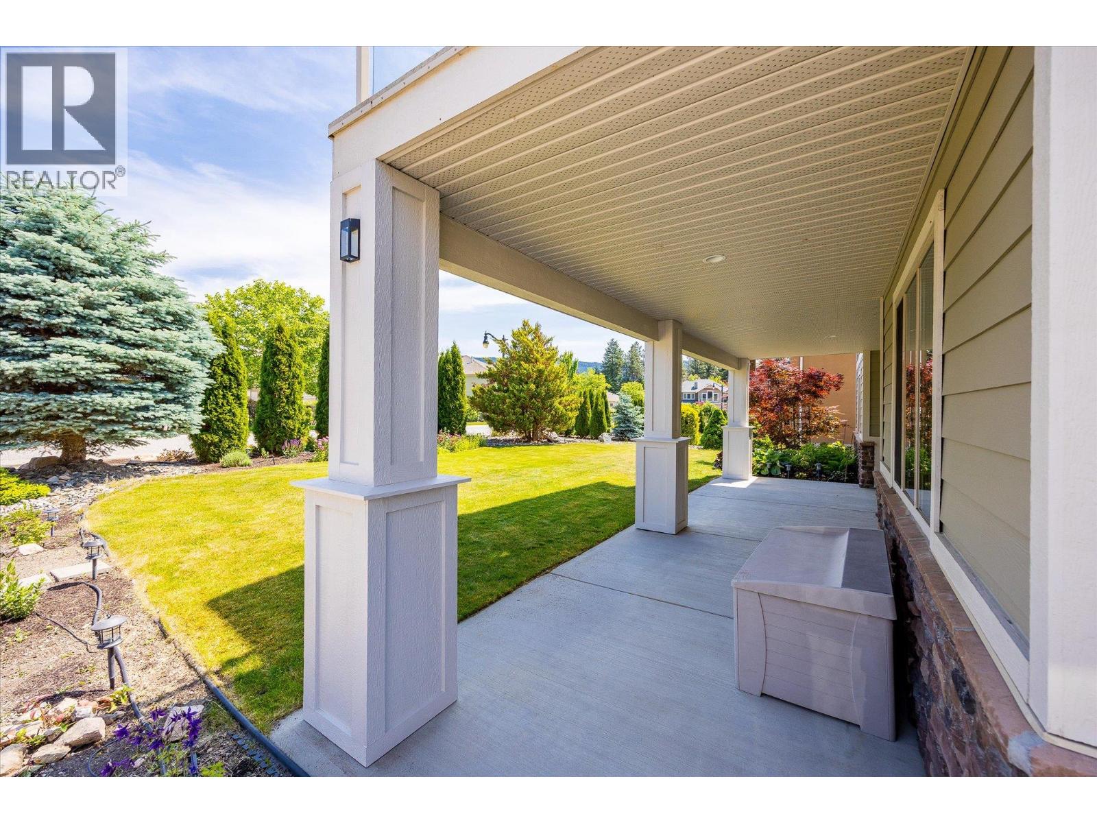 12860 Cliffshore Drive, Lake Country, British Columbia  V4V 2P7 - Photo 33 - 10375684