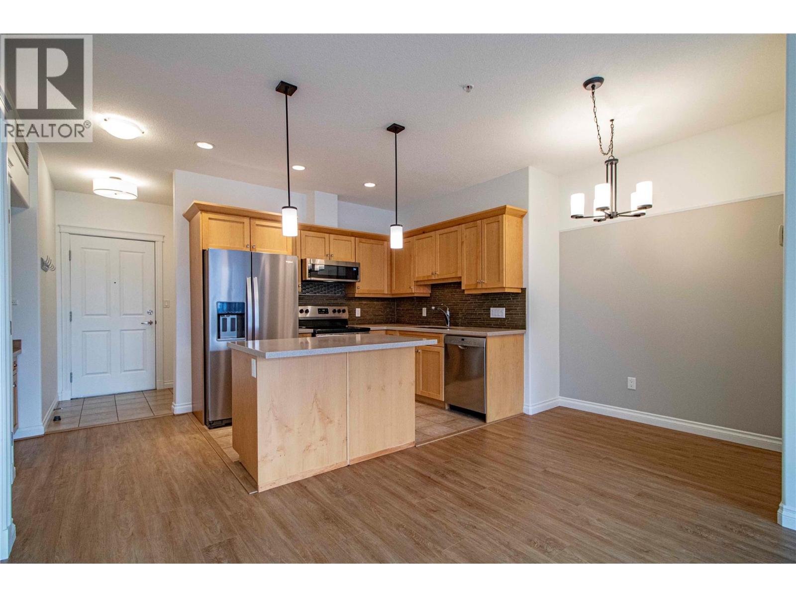 3313 Wilson Street Unit# 307, Penticton, British Columbia  V2A 8J3 - Photo 5 - 10375963