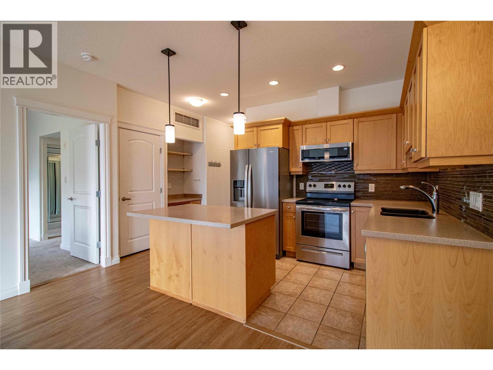 3313 Wilson Street Unit# 307, Penticton, British Columbia  V2A 8J3 - Photo 7 - 10375963