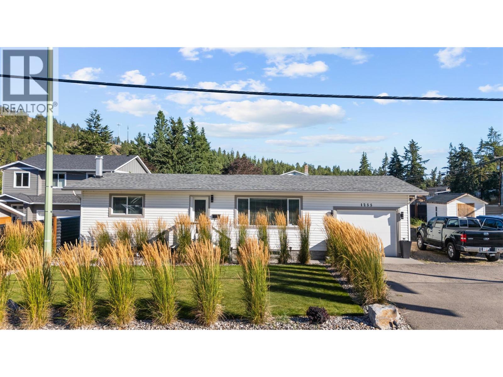 1255 Rio Drive, Kelowna, British Columbia  V1V 1E2 - Photo 1 - 10376126