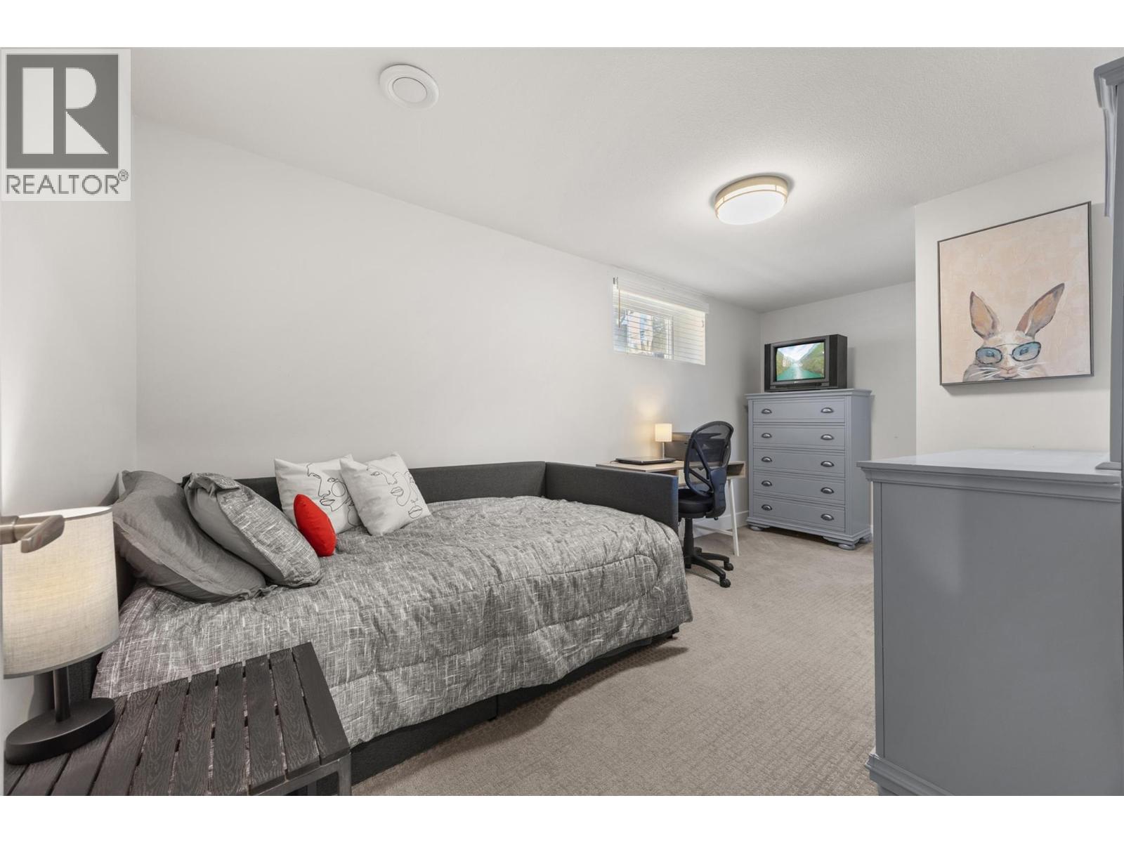 1255 Rio Drive, Kelowna, British Columbia  V1V 1E2 - Photo 17 - 10376126