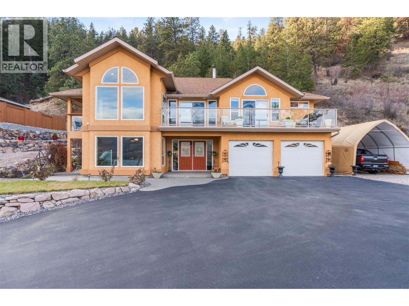 16864 Gatzke Road, Lake Country, British Columbia  V4V 2J1 - Photo 2 - 10374673