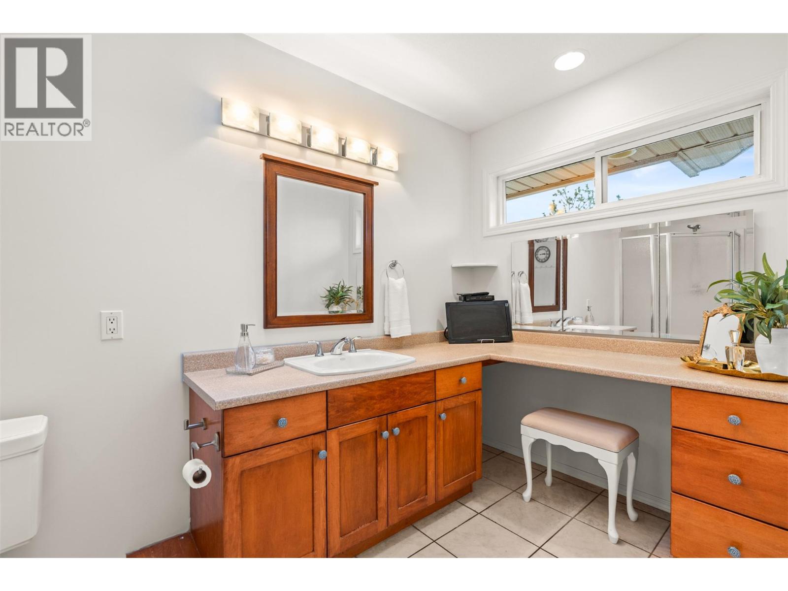 16864 Gatzke Road, Lake Country, British Columbia  V4V 2J1 - Photo 27 - 10374673