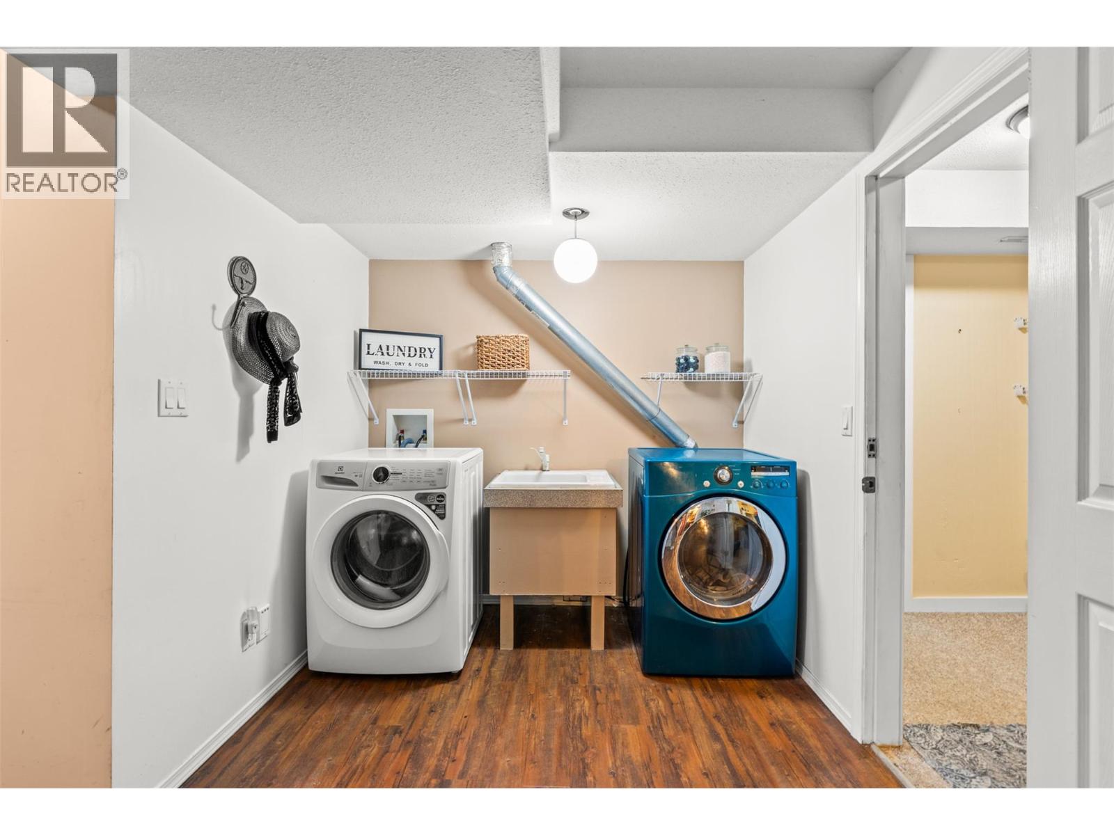 16864 Gatzke Road, Lake Country, British Columbia  V4V 2J1 - Photo 36 - 10374673