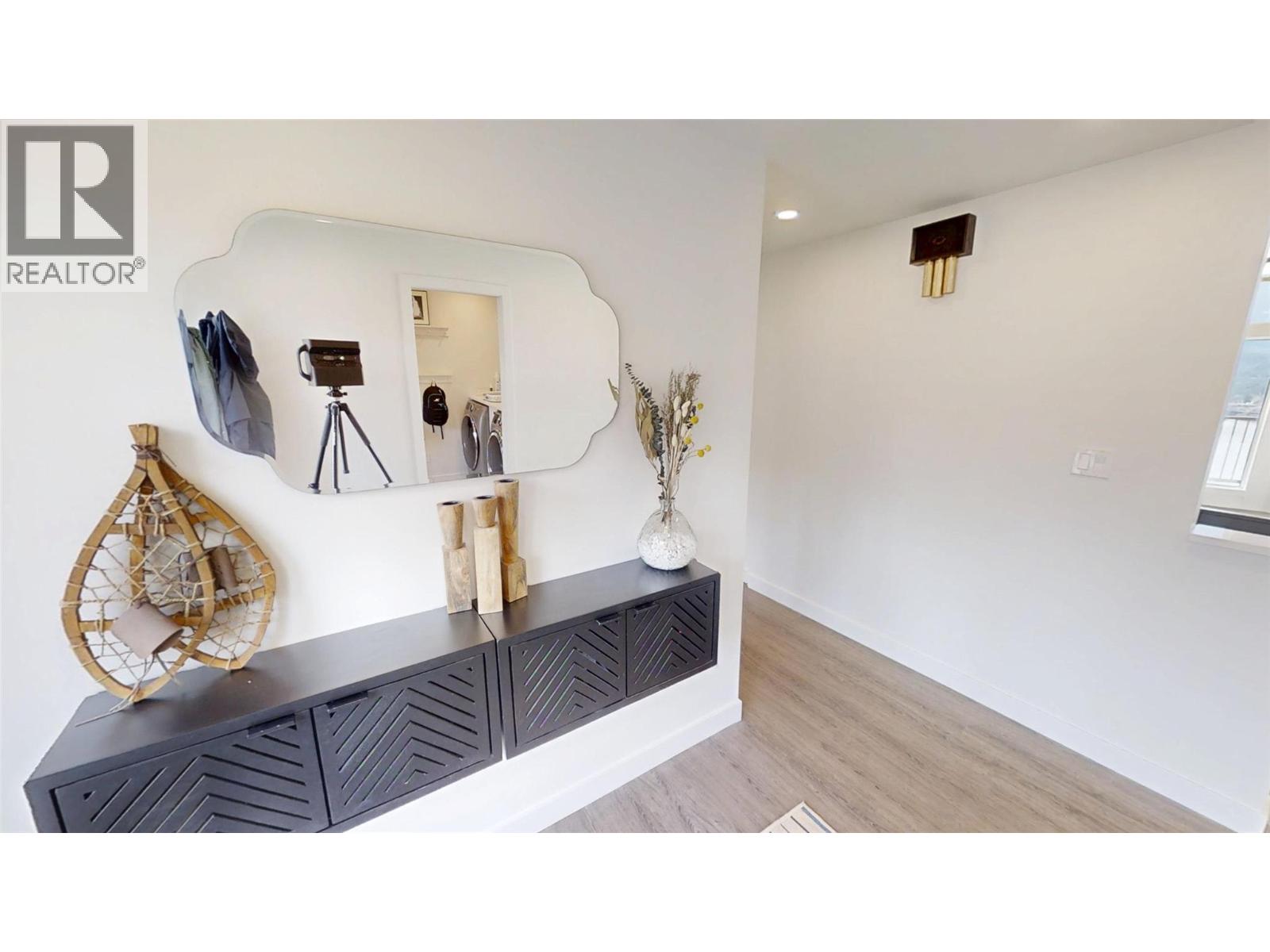 521 Upper Lakeview Road, Invermere, British Columbia  V0A 1K3 - Photo 21 - 10376119